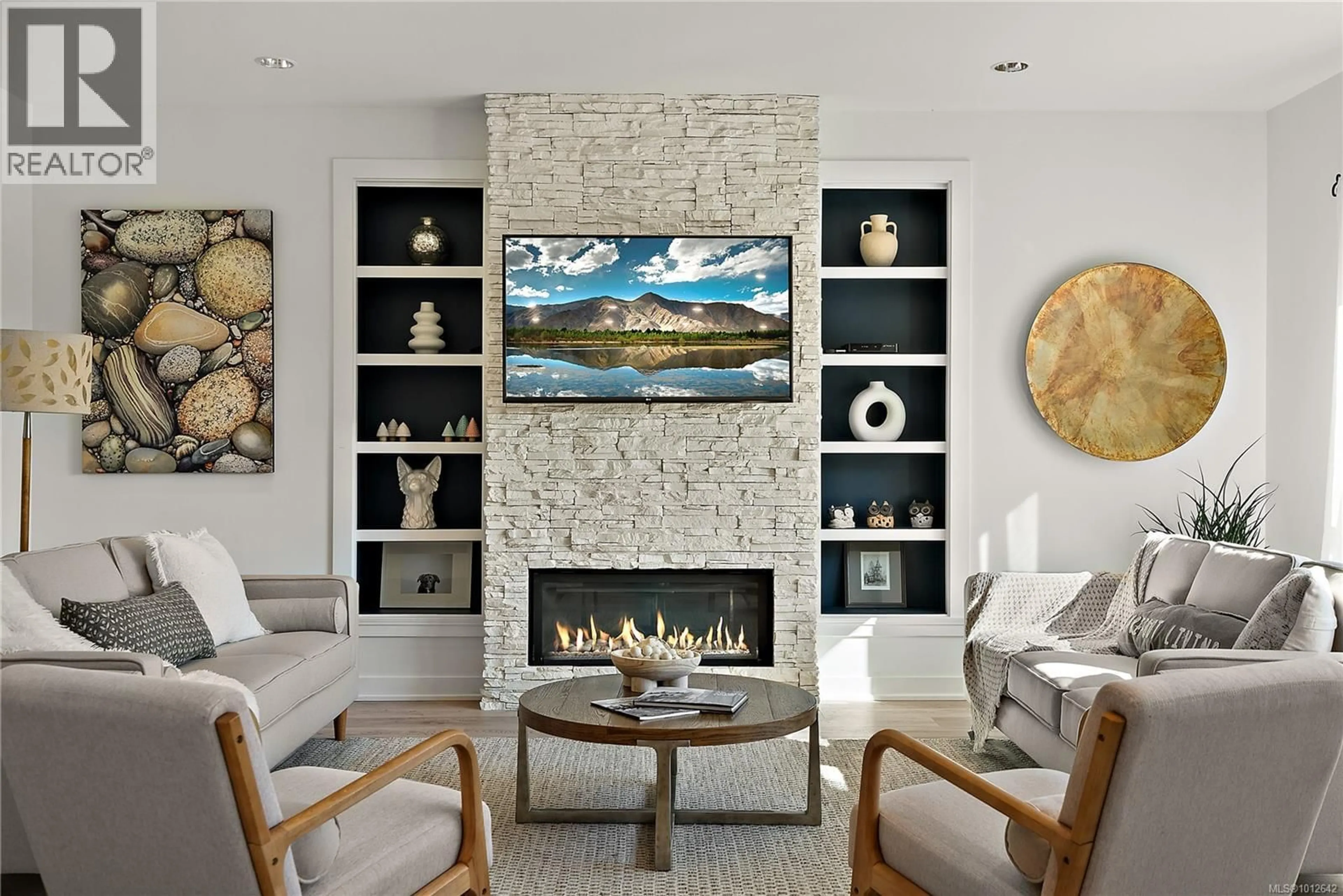 Living room with furniture, unknown for 3417 RESOLUTION WAY, Colwood British Columbia V9C0J1
