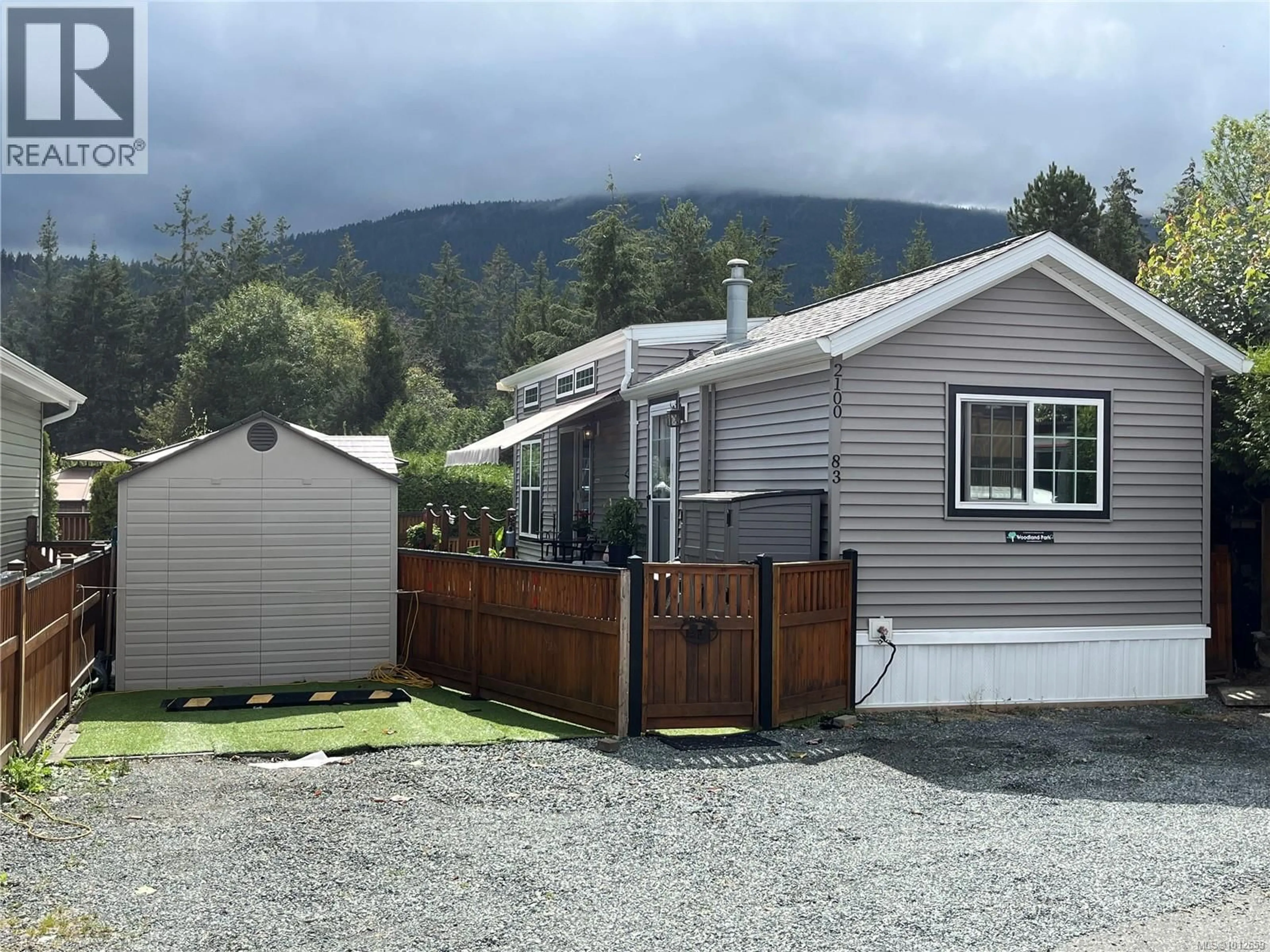 Home with vinyl exterior material, mountain view for 83 - 2100 HENDERSON LAKE ROAD, Nanaimo British Columbia V9R6X7