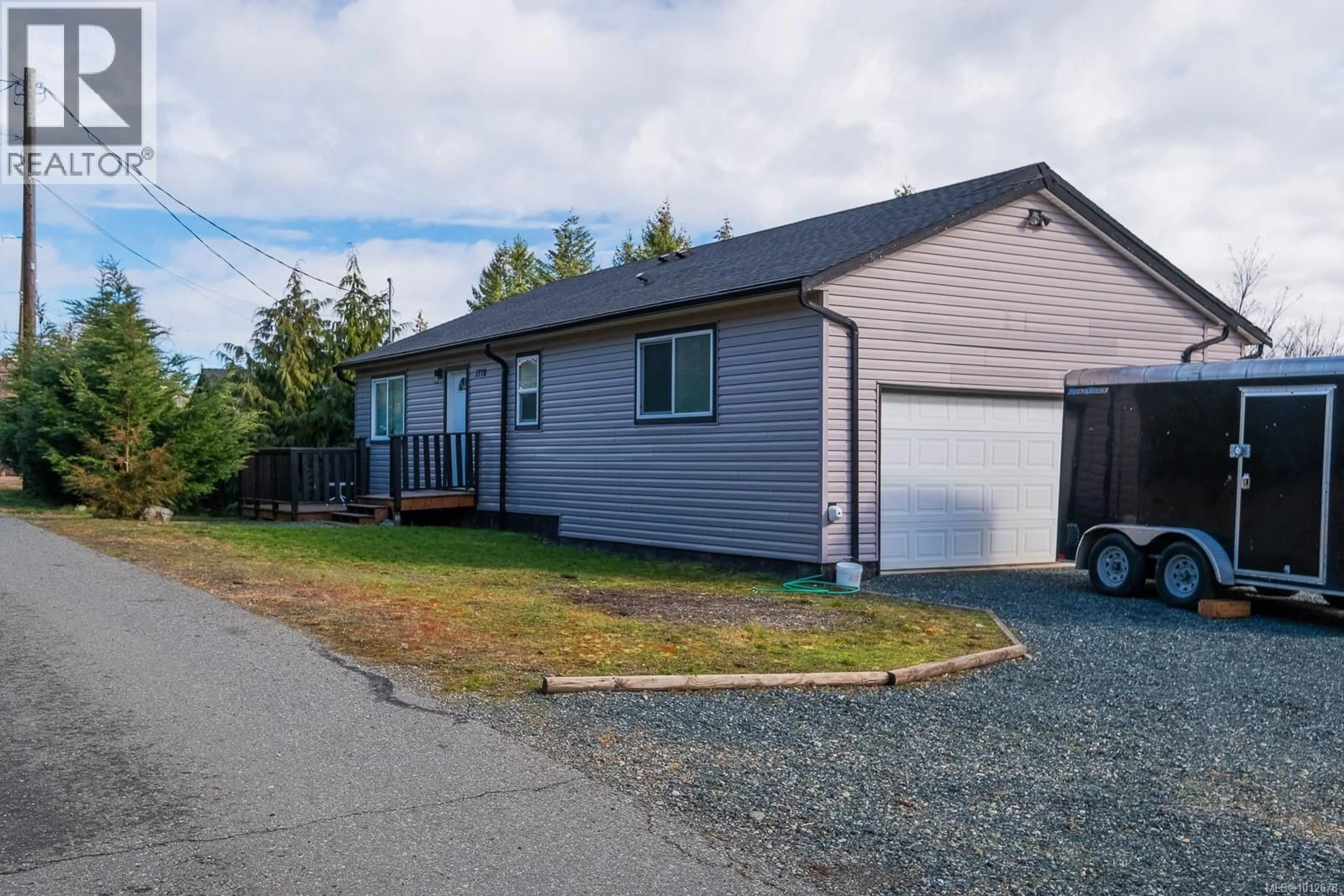 Home with vinyl exterior material, street for 1770 JAY BELL TRAIL, Qualicum Beach British Columbia V9K2S3