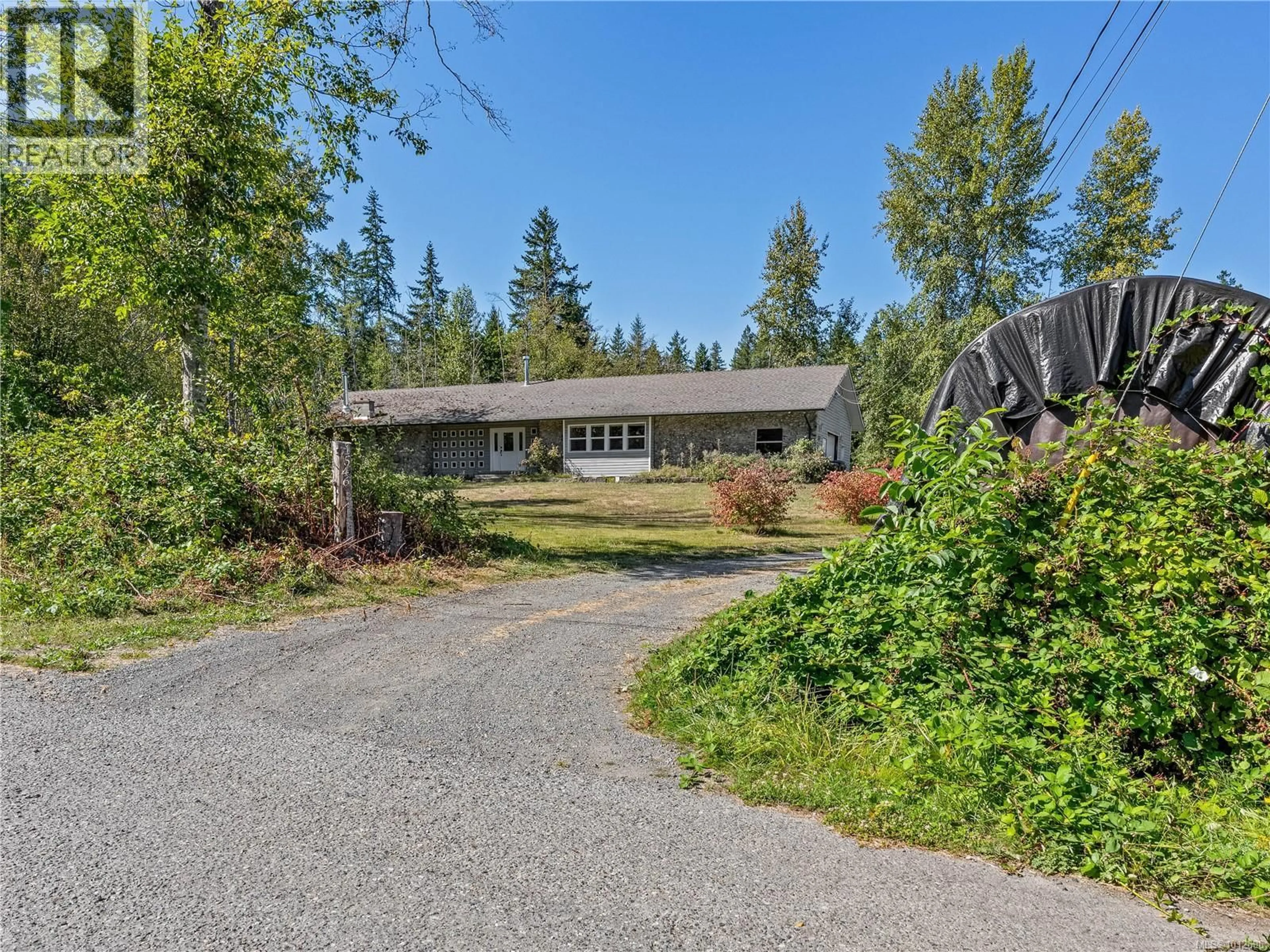 A pic from outside/outdoor area/front of a property/back of a property/a pic from drone, unknown for 1546 GRANDOM PLACE, Nanaimo British Columbia V9X1S5