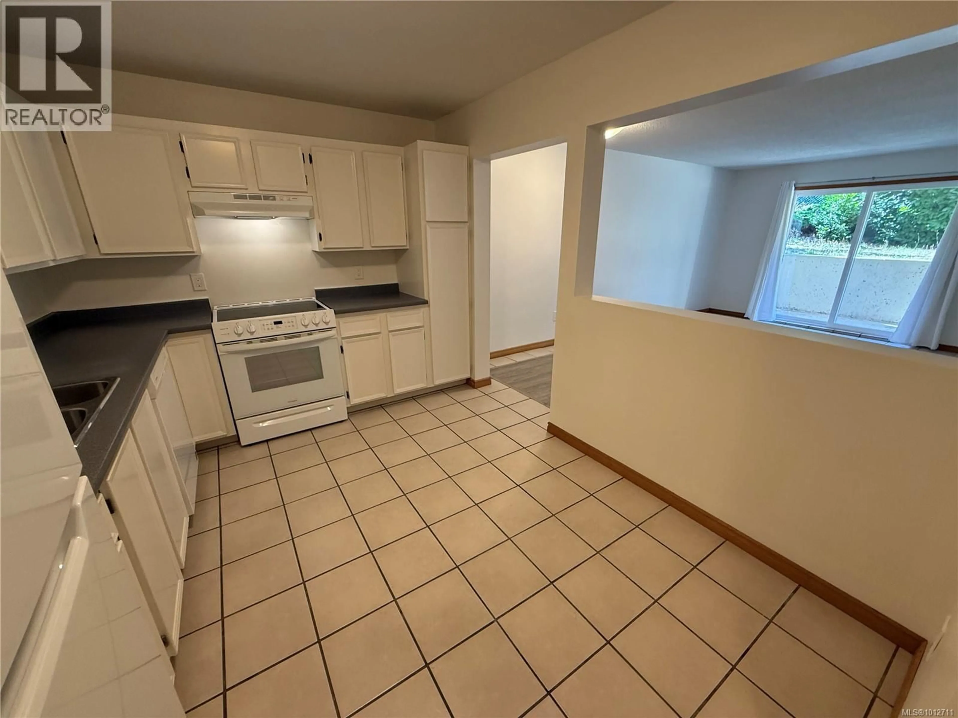 A pic of a room for 102 - 3108 BARONS ROAD, Nanaimo British Columbia V9T4B5