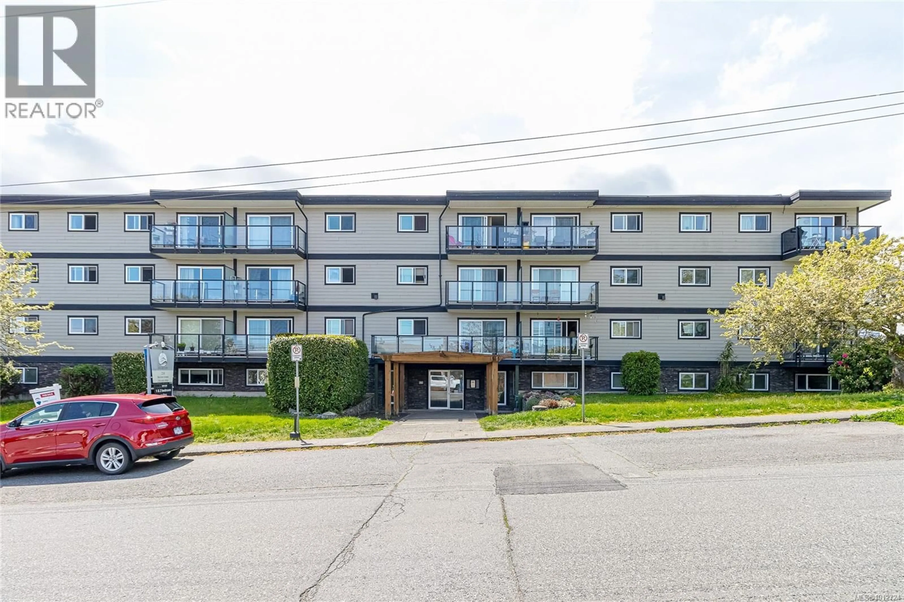 Patio, unknown for 402 - 218 BAYVIEW AVENUE, Ladysmith British Columbia V9G1S8