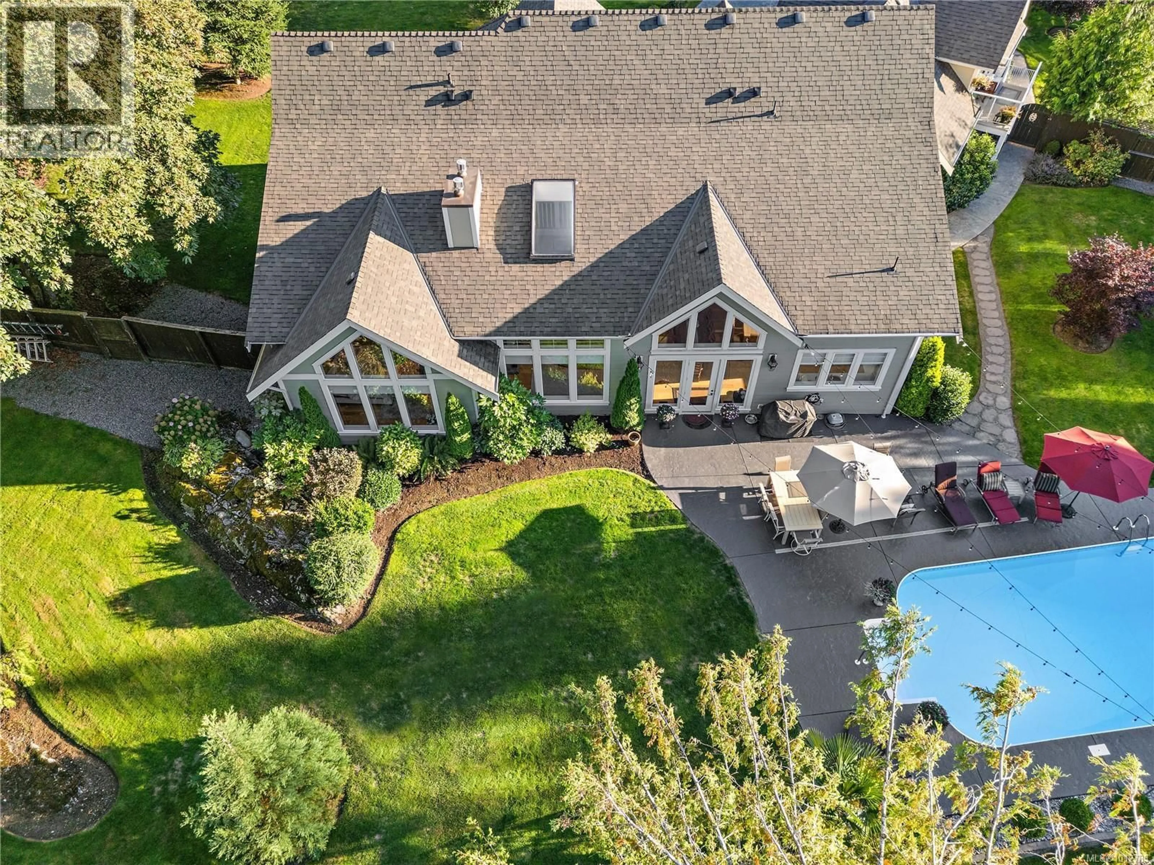 A pic from outside/outdoor area/front of a property/back of a property/a pic from drone, unknown for 1958 LLEWELLYN PLACE, North Saanich British Columbia V8L1G5
