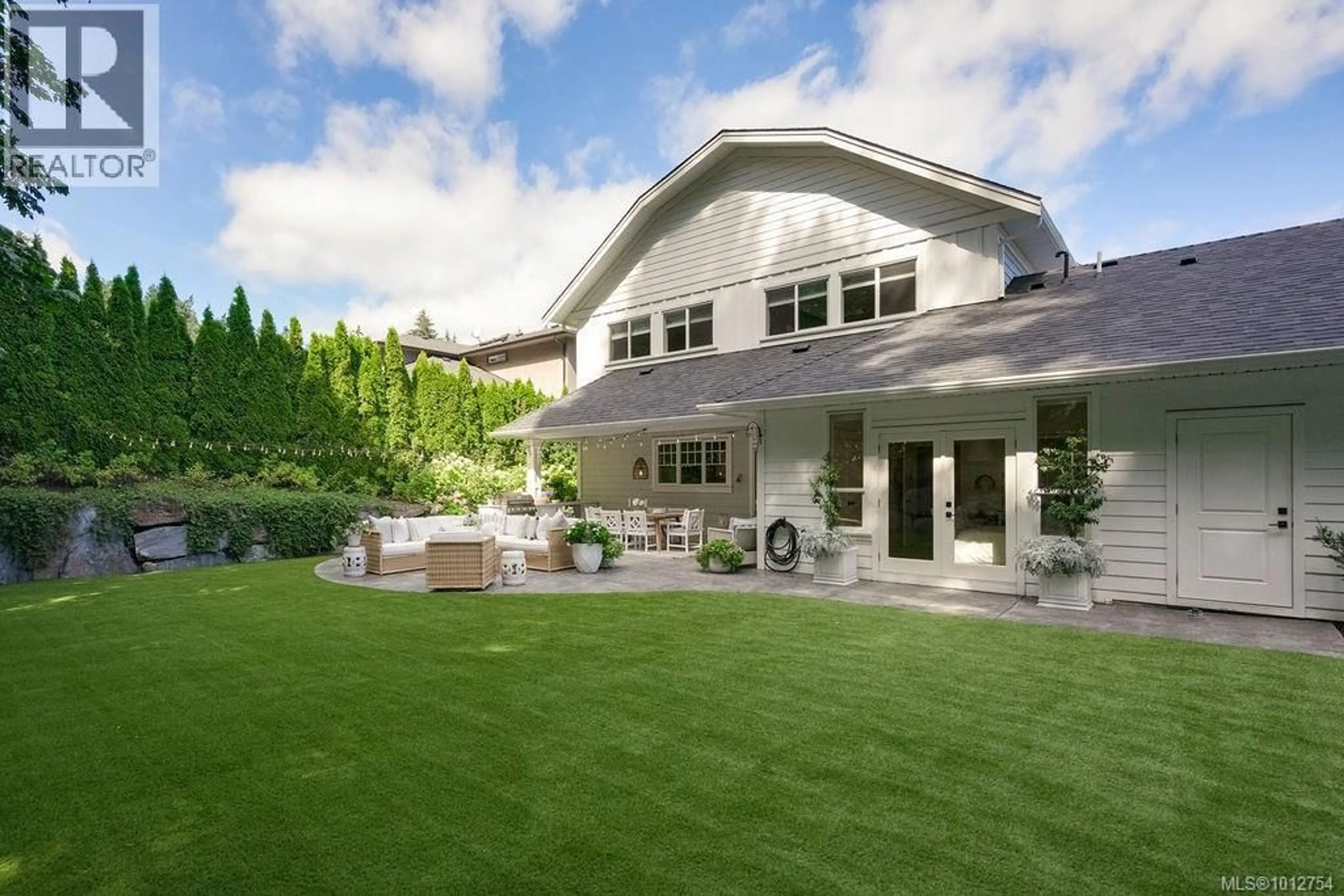 Patio, mountain view for 1701 TEXADA TERRACE, North Saanich British Columbia V8L6B1