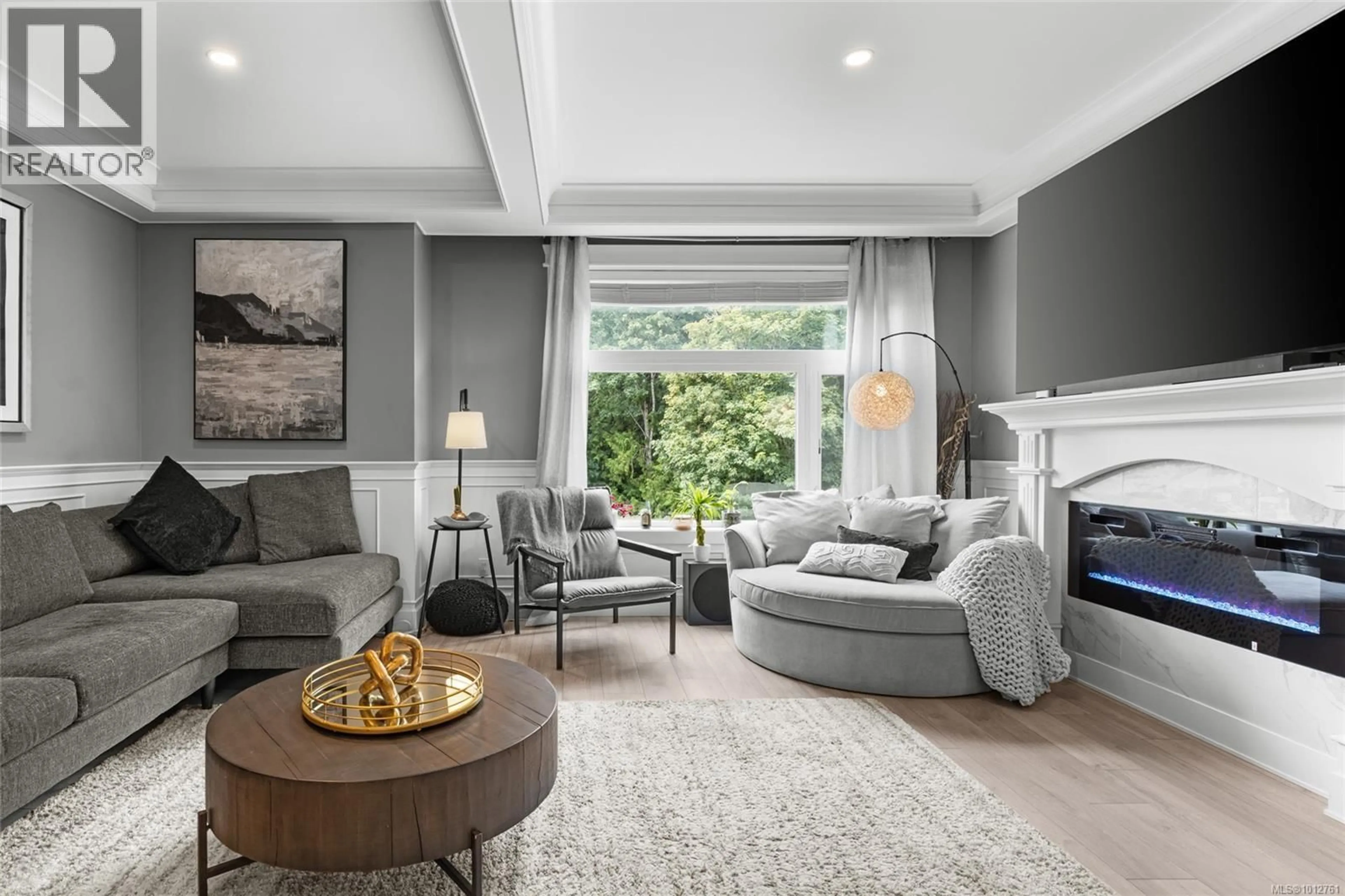 Living room with furniture, unknown for 103 - 933 WILD RIDGE WAY, Langford British Columbia V9C4M8