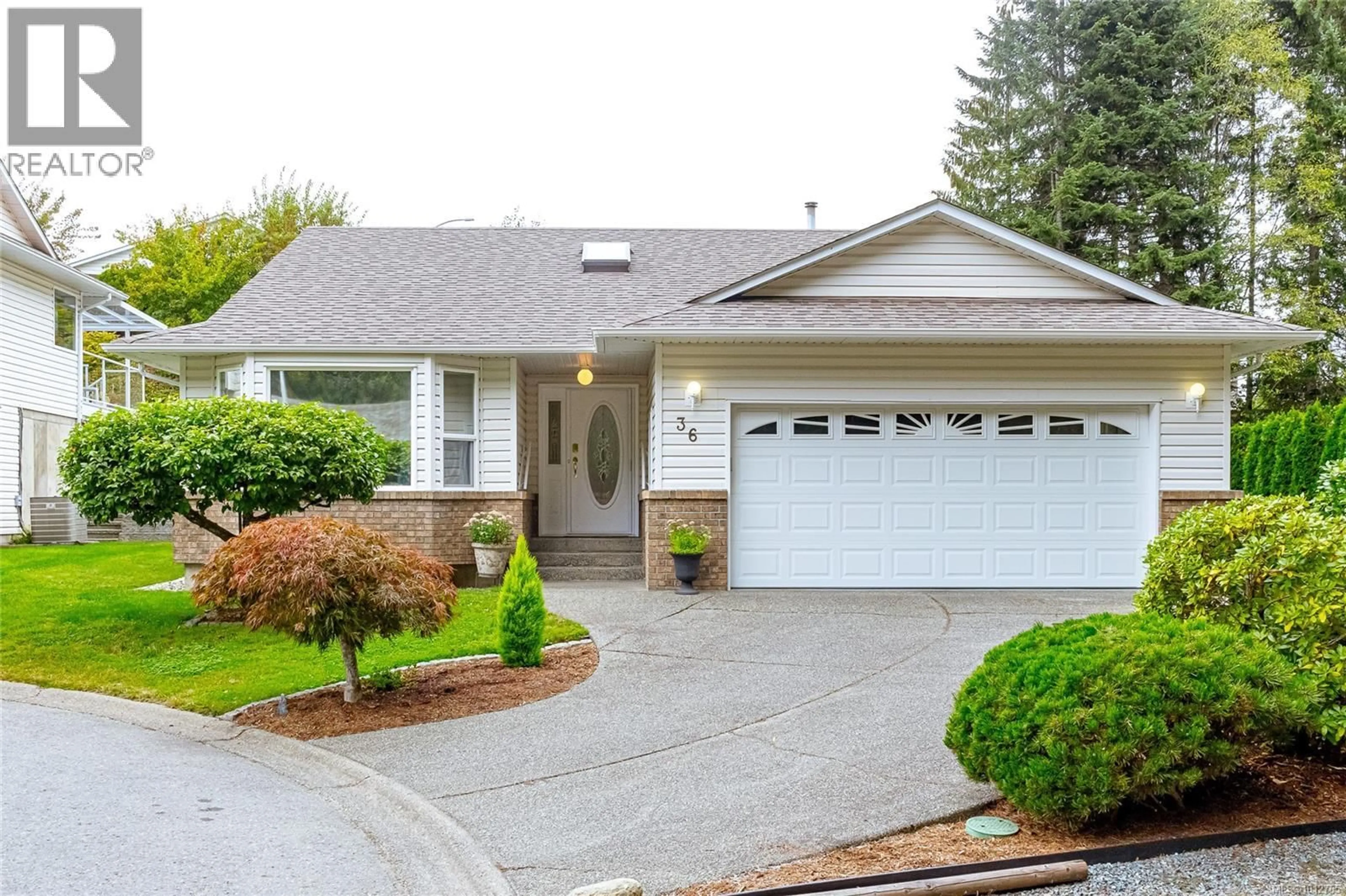 Home with vinyl exterior material, street for 36 - 3144 SHERMAN ROAD, Duncan British Columbia V9L4B4