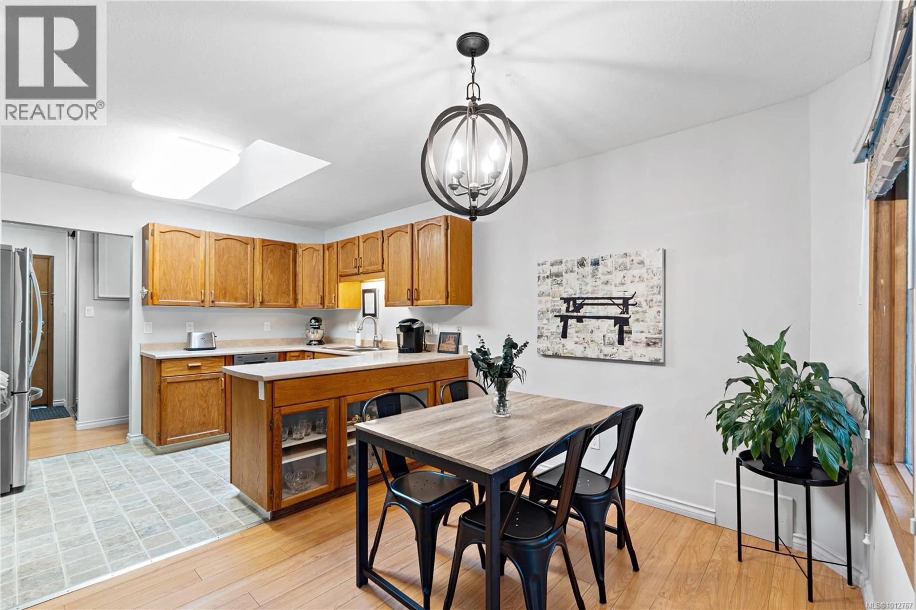 Open concept kitchen, unknown for 6 - 219 BAGSHAW STREET, Parksville British Columbia V9P2H3