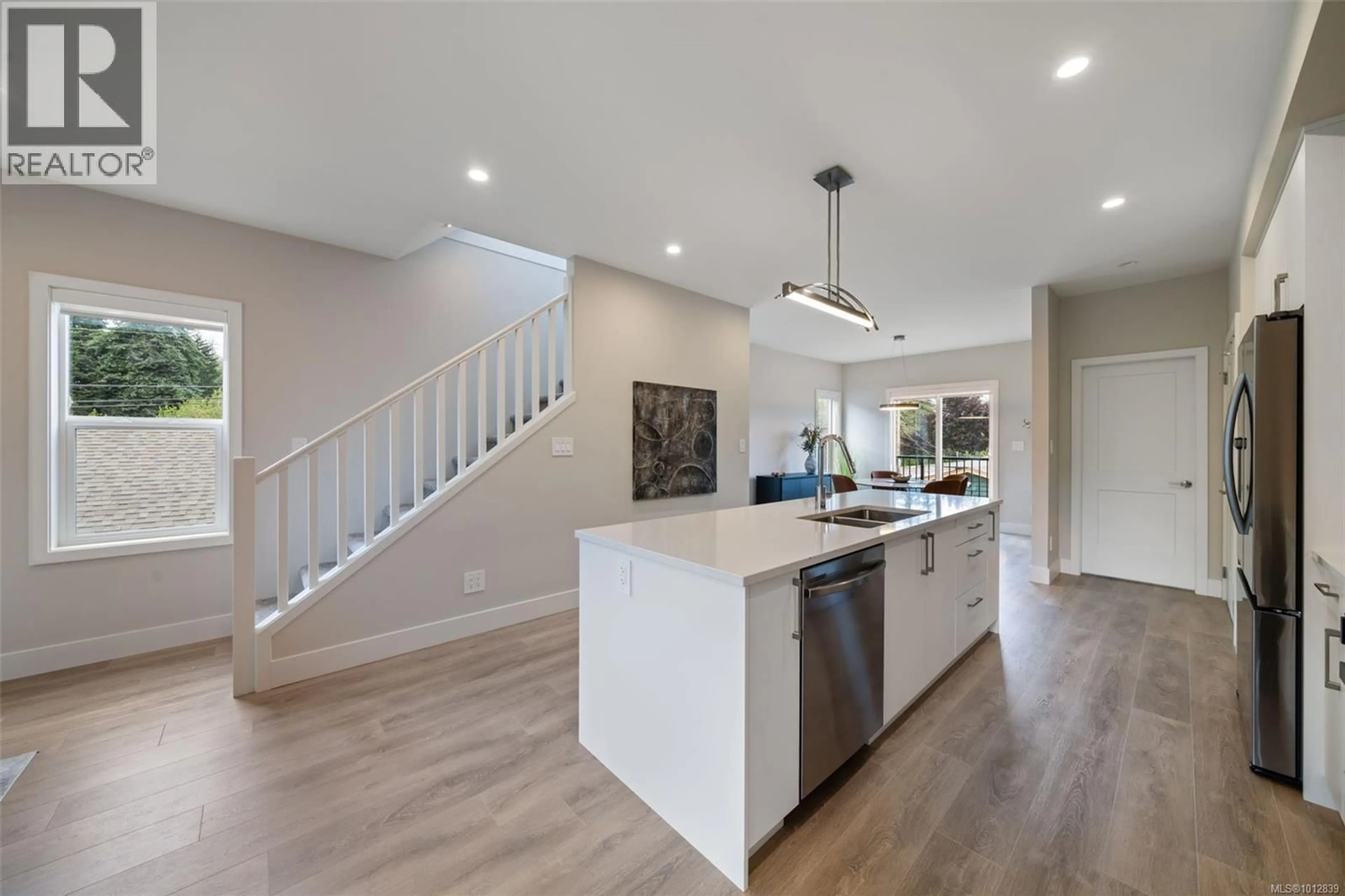 Open concept kitchen, unknown for 1214 ARCADIAWOOD COURT, Langford British Columbia V9C0V5