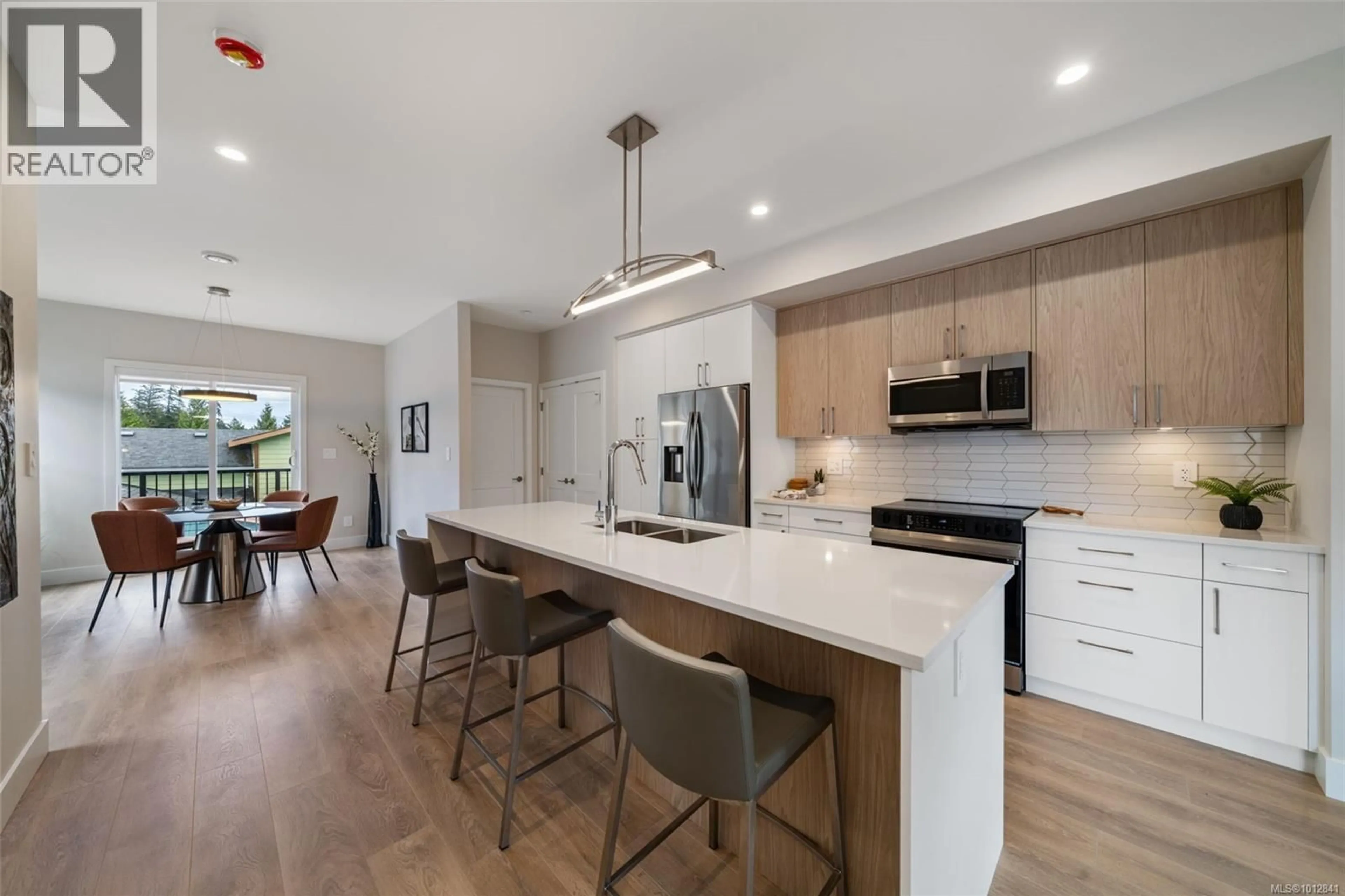 Open concept kitchen, unknown for 1203 ARCADIAWOOD COURT, Langford British Columbia V9C0V5