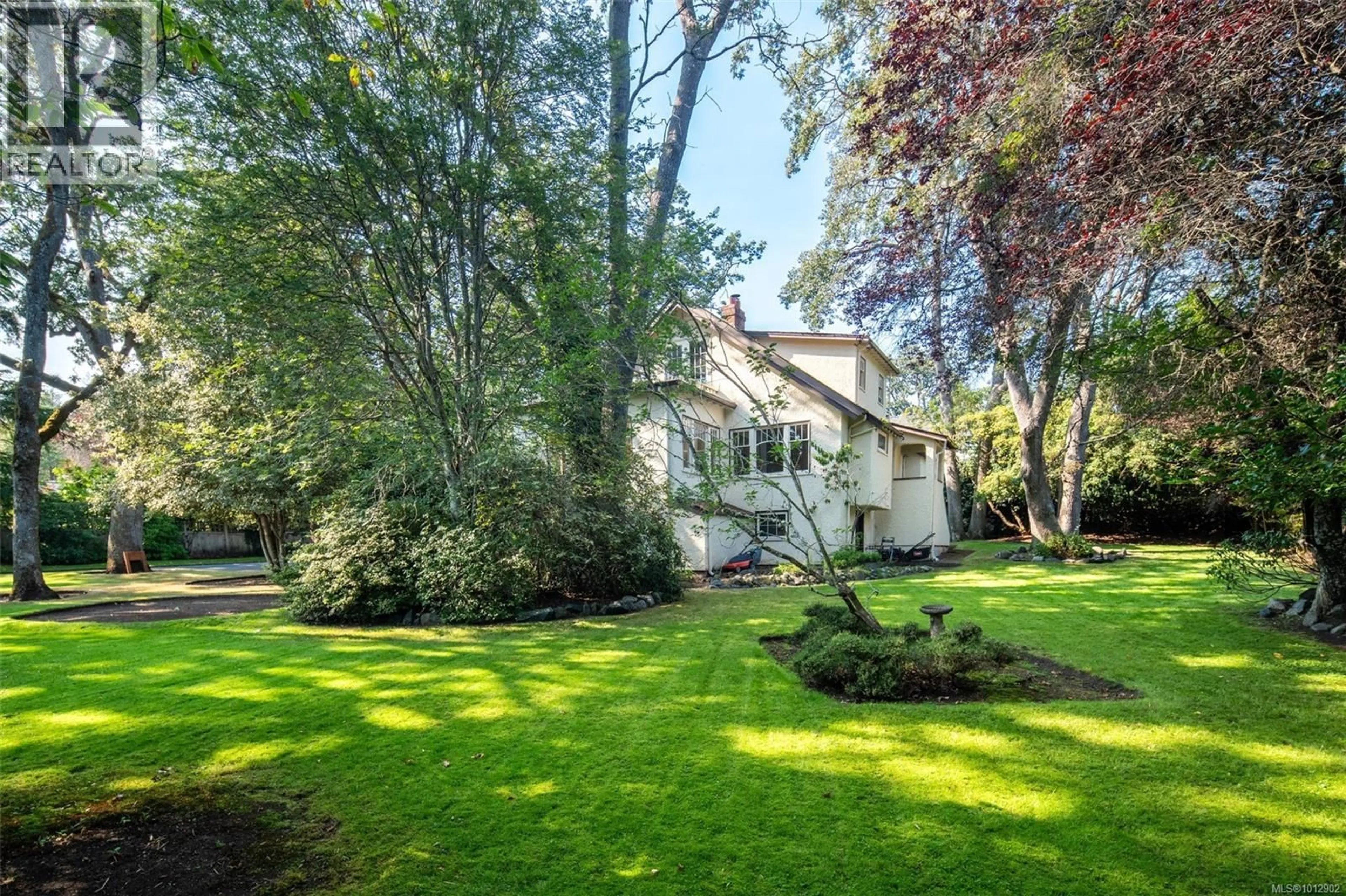 Unknown for 3375 WEALD ROAD, Oak Bay British Columbia V8R6E4