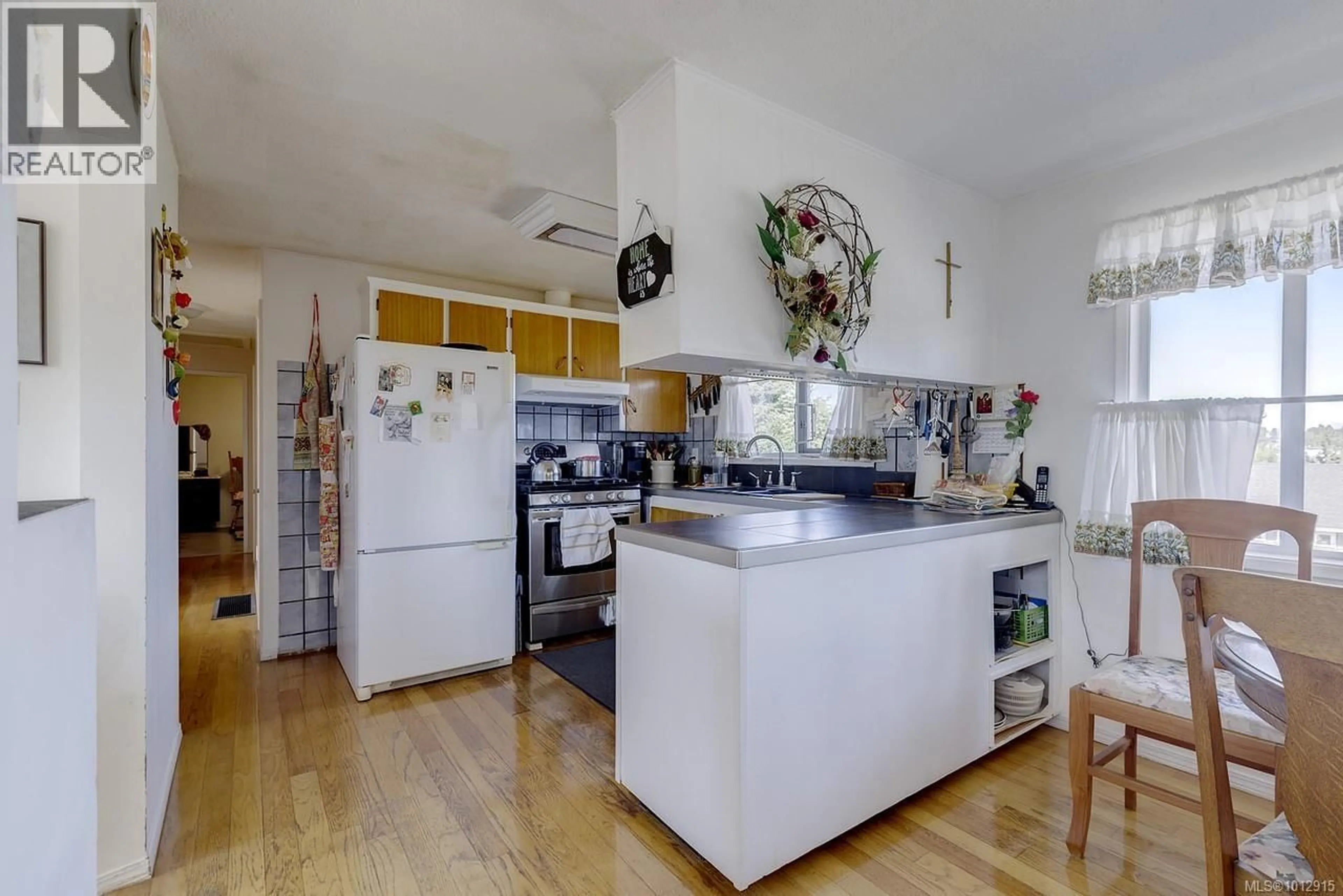Open concept kitchen, unknown for 205 DUNDAS STREET, Nanaimo British Columbia V9R1L3