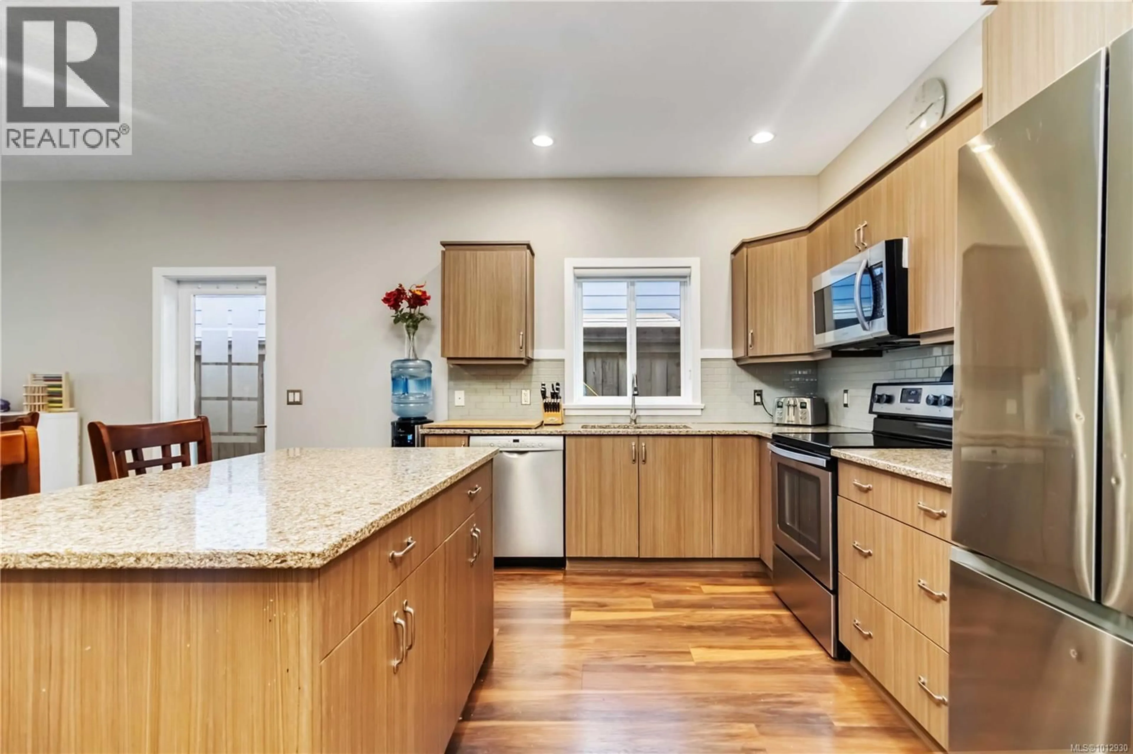 Open concept kitchen, unknown for 6994 WRIGHT ROAD, Sooke British Columbia V9Z1M5