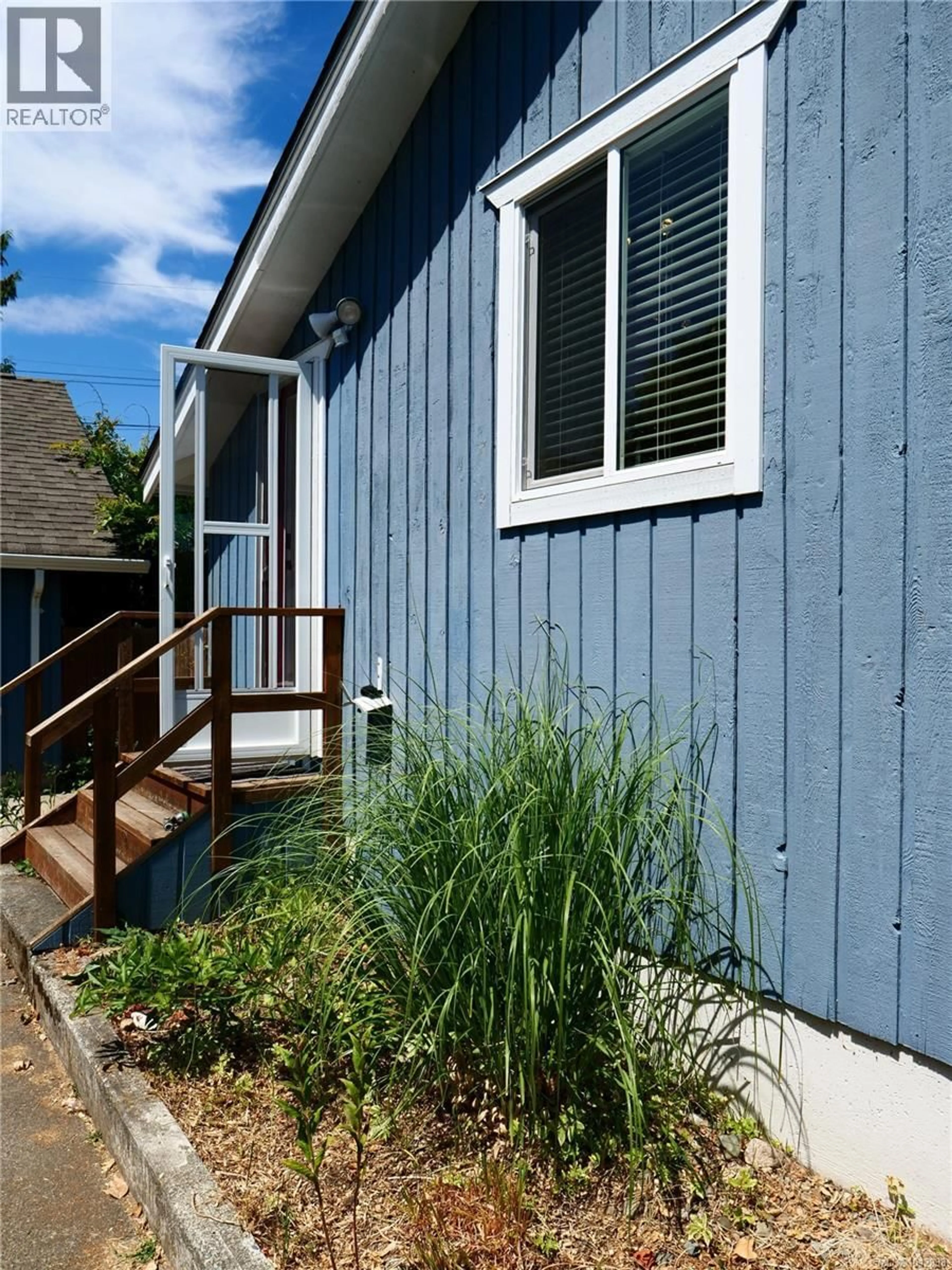 Home with vinyl exterior material, unknown for 481 LAMBERT AVENUE, Nanaimo British Columbia V9R3N6