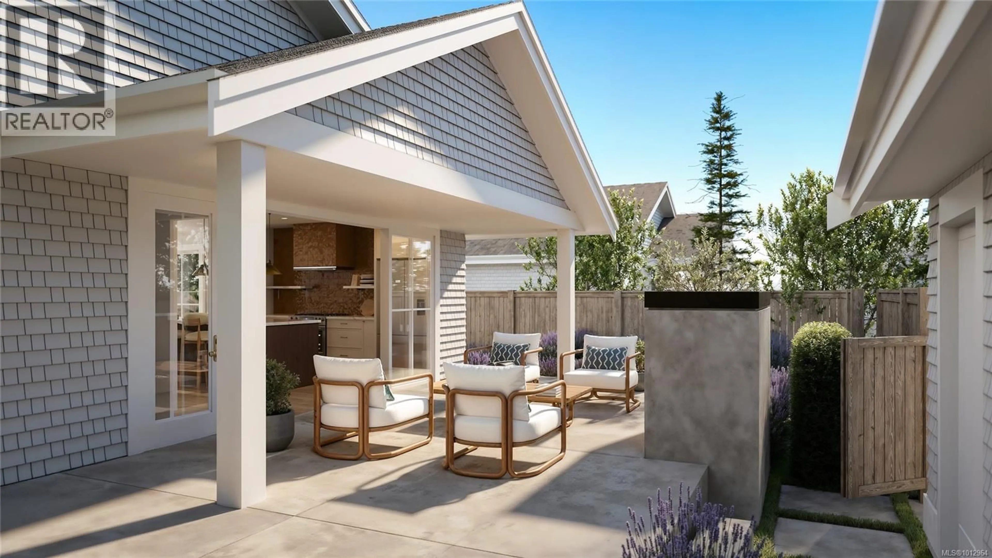 Patio, street for 635 CEDAR STREET, Qualicum Beach British Columbia V9K1H2