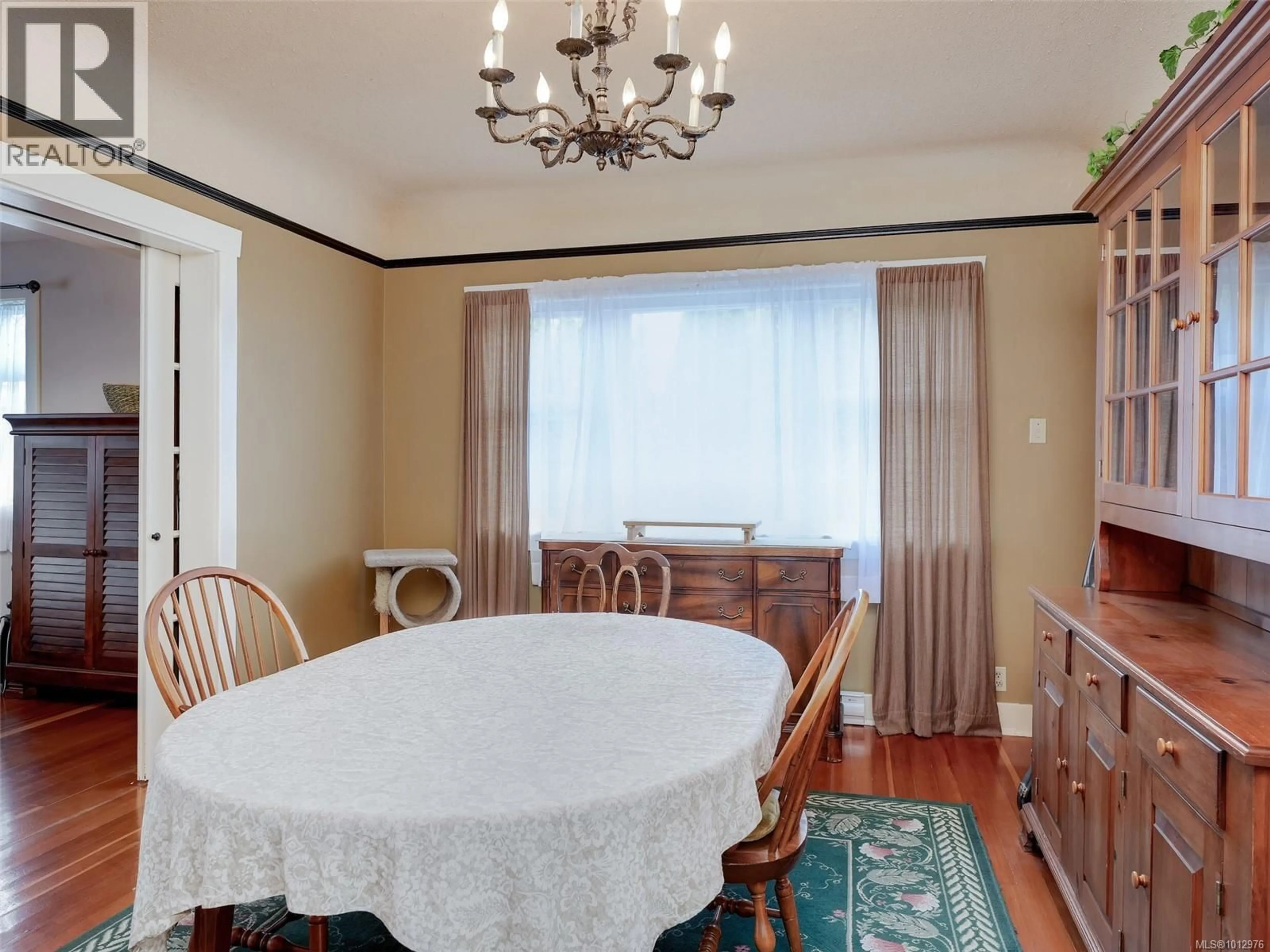 Dining room, unknown for 576 OBED AVENUE, Saanich British Columbia V9A1K5