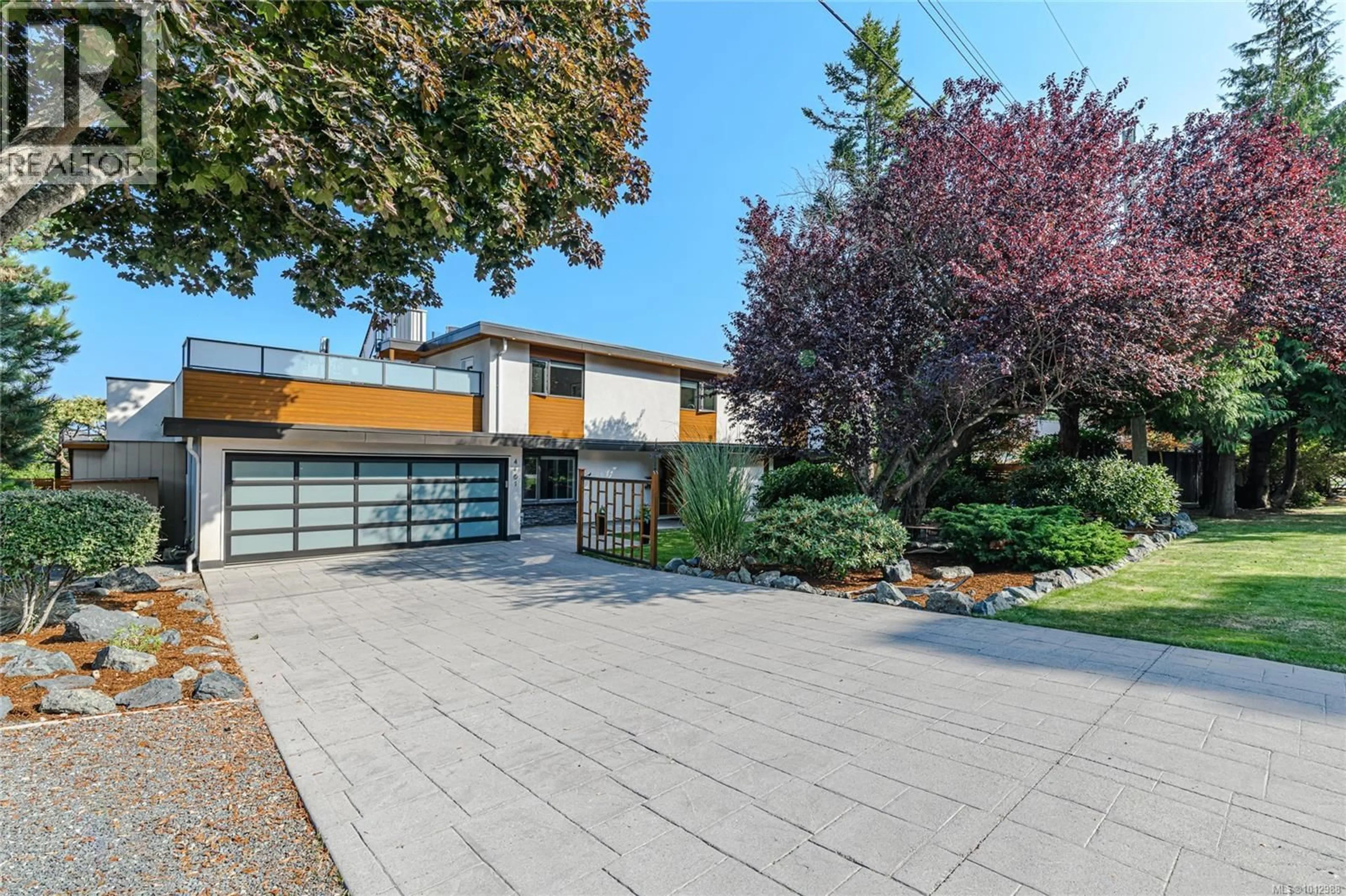 Unknown for 4461 ARSENS PLACE, Saanich British Columbia V8N3T7