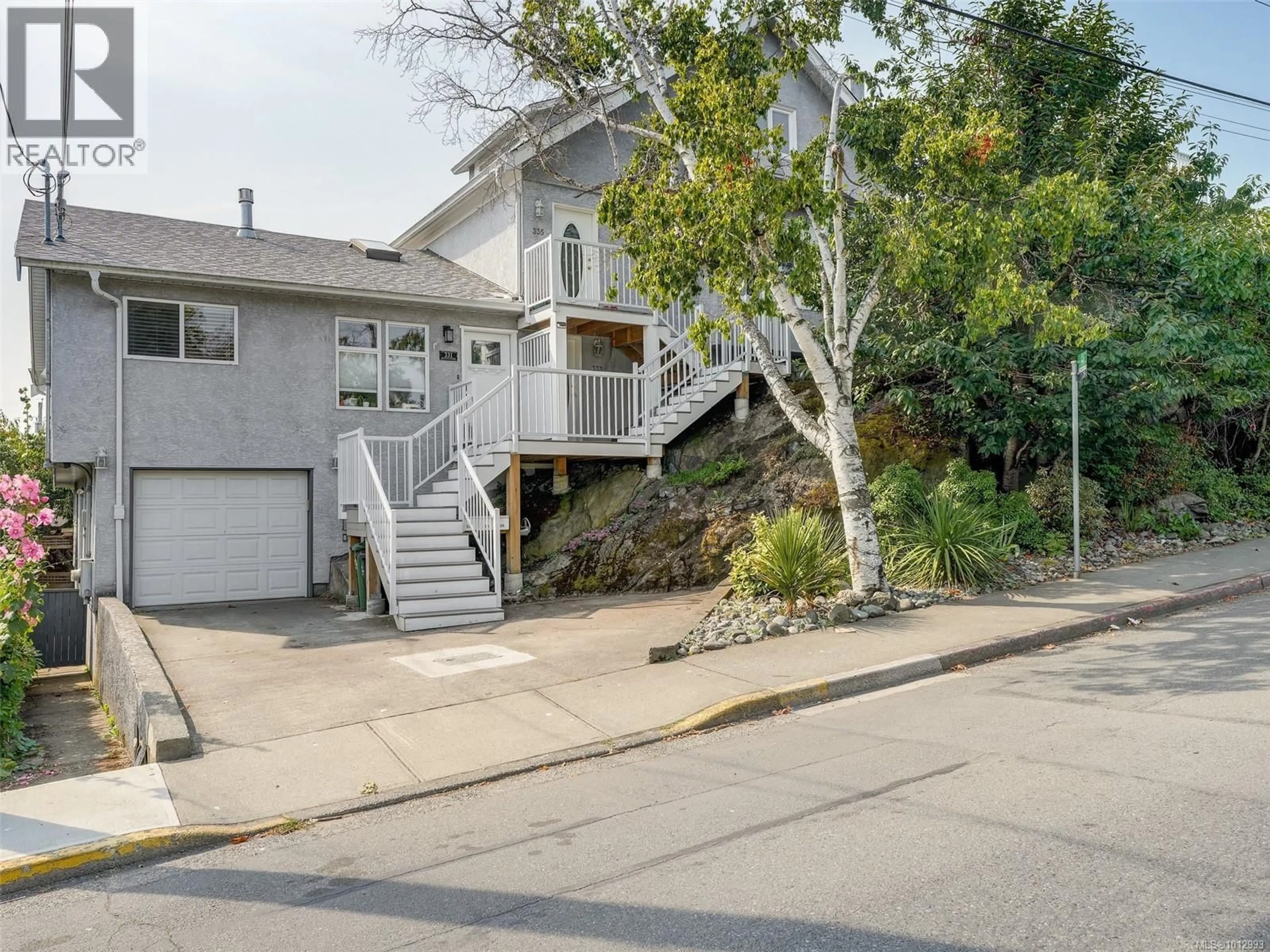 Unknown for 335 WILSON STREET, Victoria British Columbia V9A3G4