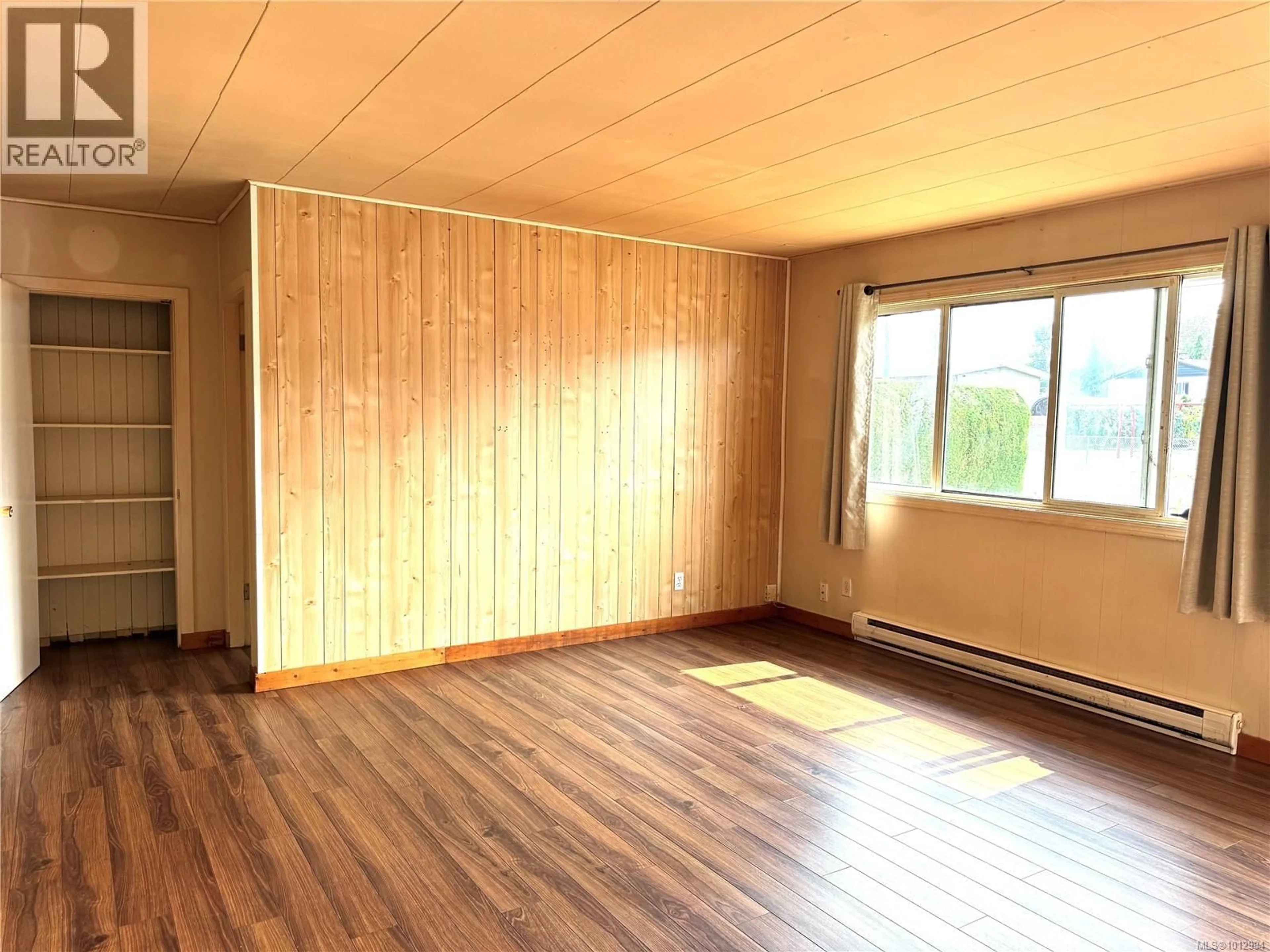 A pic of a room for 1740 15TH AVENUE, Campbell River British Columbia V9W4J6