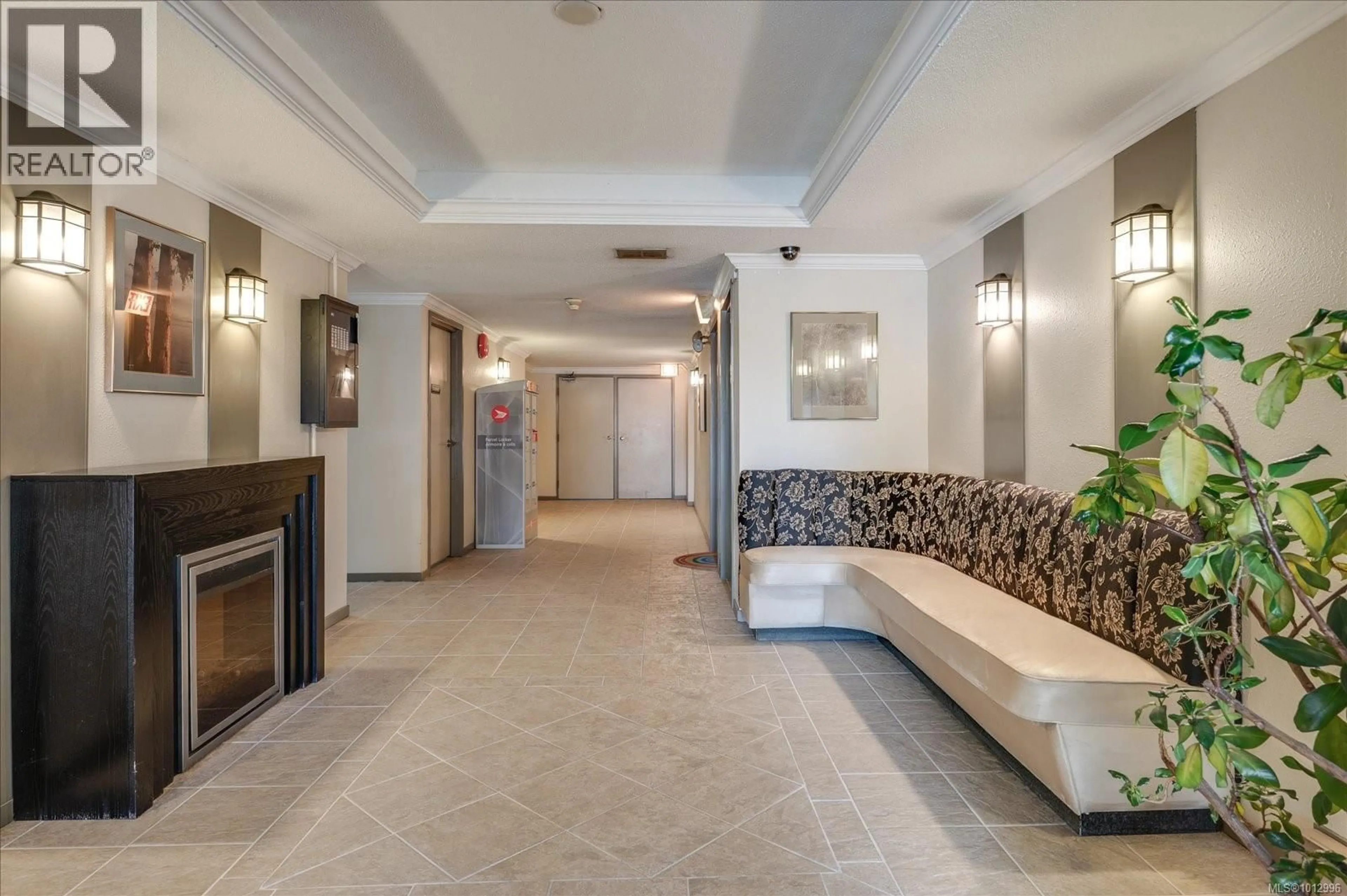 Lobby for 308 - 160 VANCOUVER AVENUE, Nanaimo British Columbia V9S4E8
