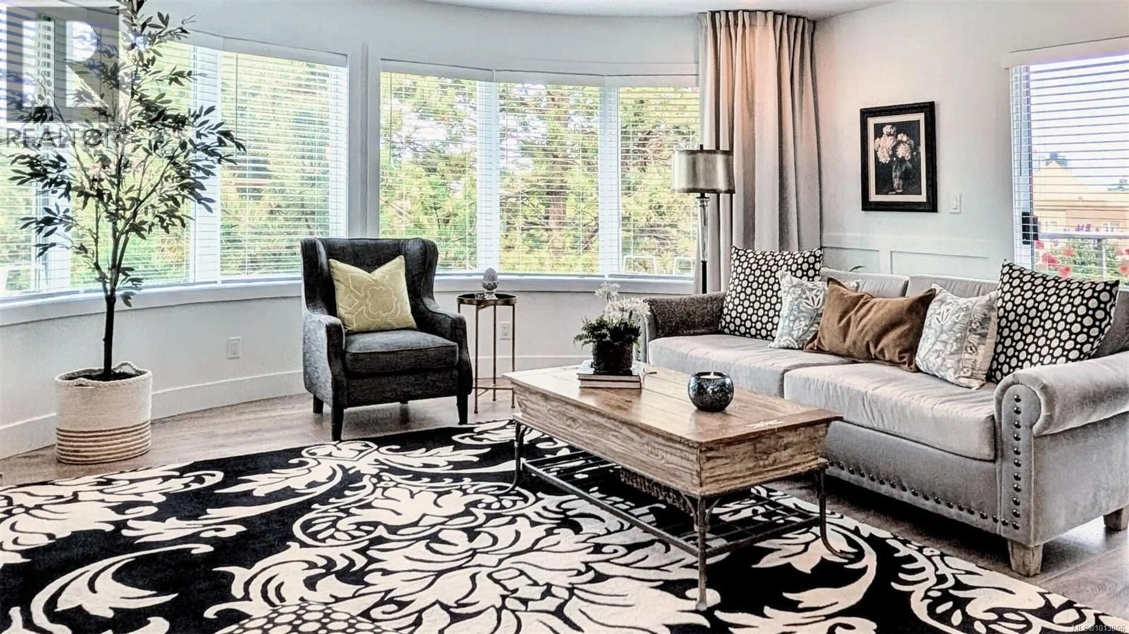 Living room with furniture, carpet floor for 516 - 50 SONGHEES ROAD, Victoria British Columbia V9A7J4