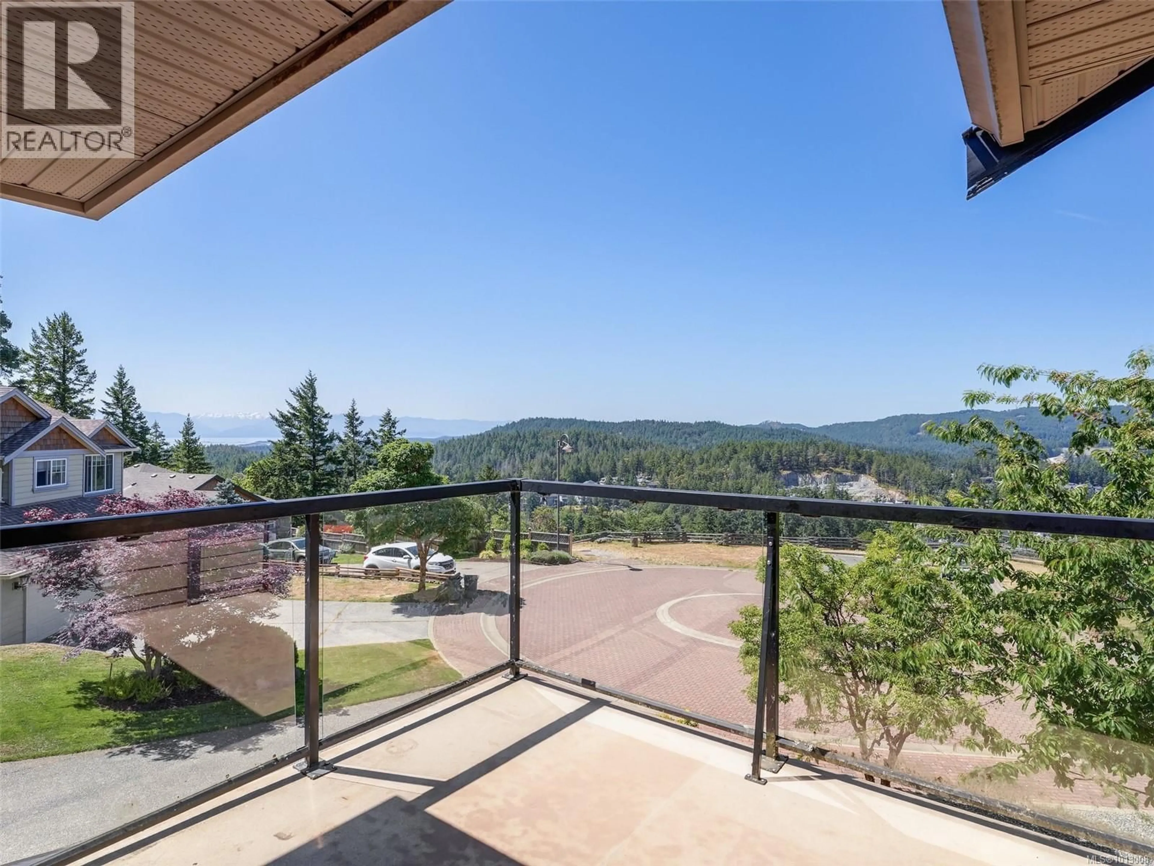 Patio, mountain view for 3581 SUN VISTA, Langford British Columbia V9C4J8