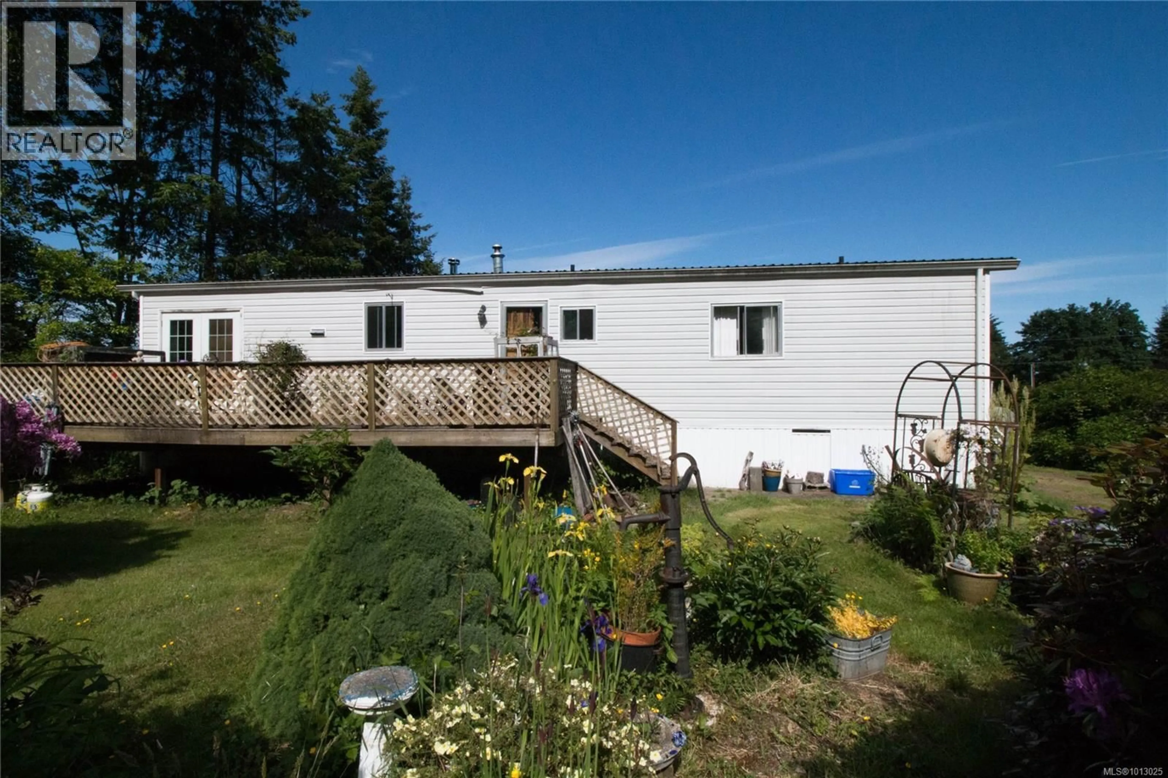 Unknown for 6573 MYSTERY BEACH ROAD, Fanny Bay British Columbia V0R1W0