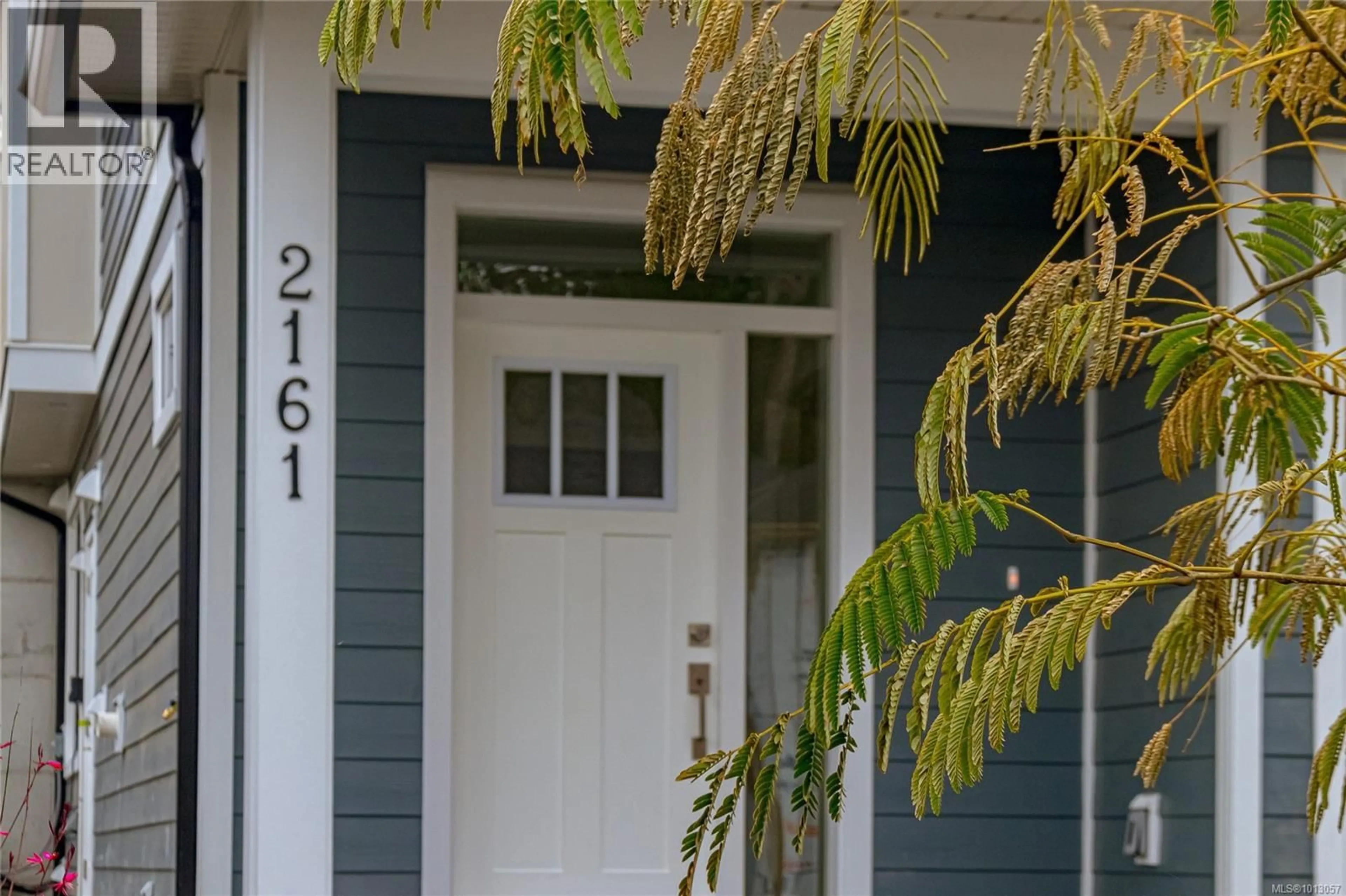 Indoor entryway for 2161 BELLFLOWER DRIVE, Langford British Columbia V9C0S6