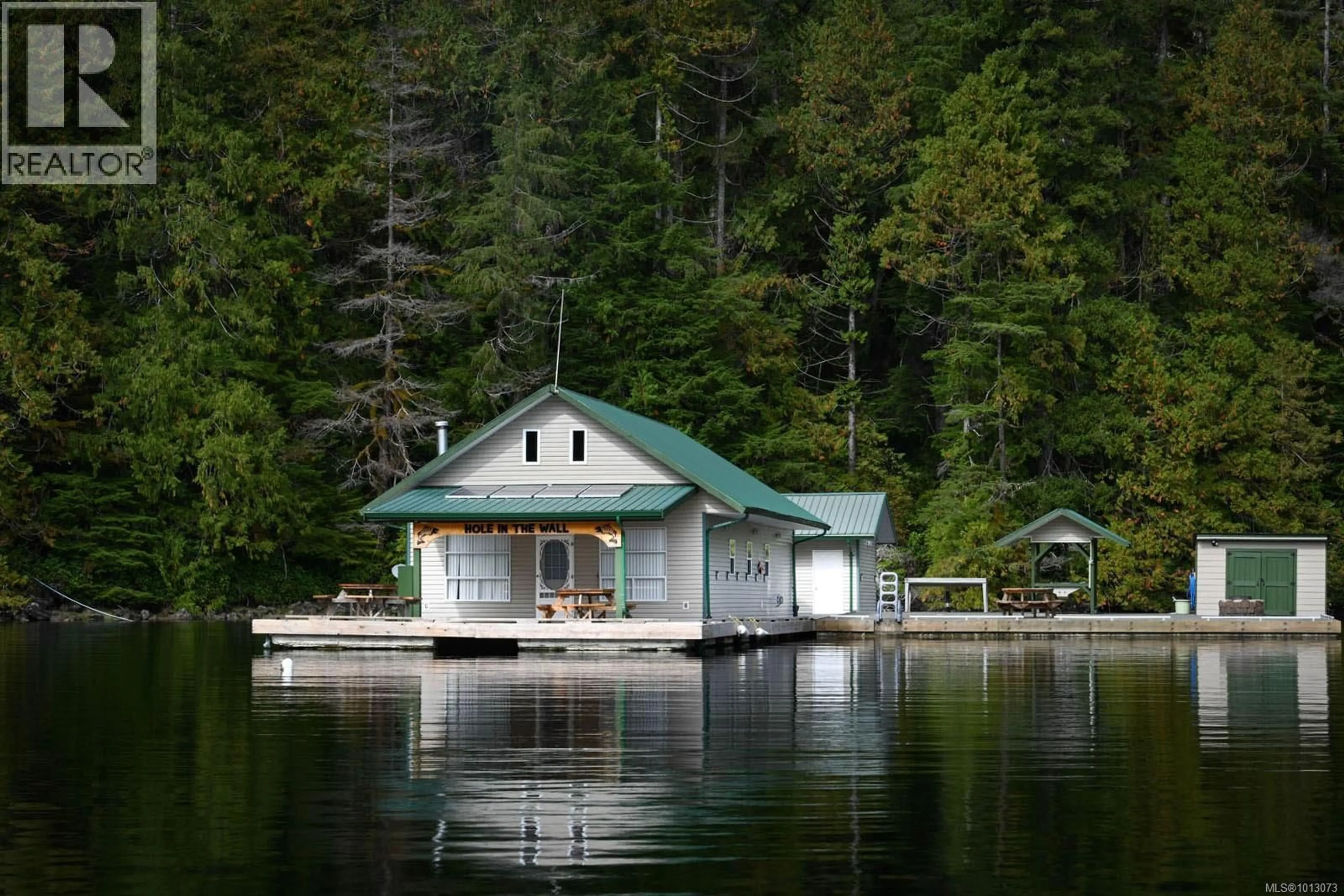 Shed for 00 TLUPANA, Gold River British Columbia A1A1A1