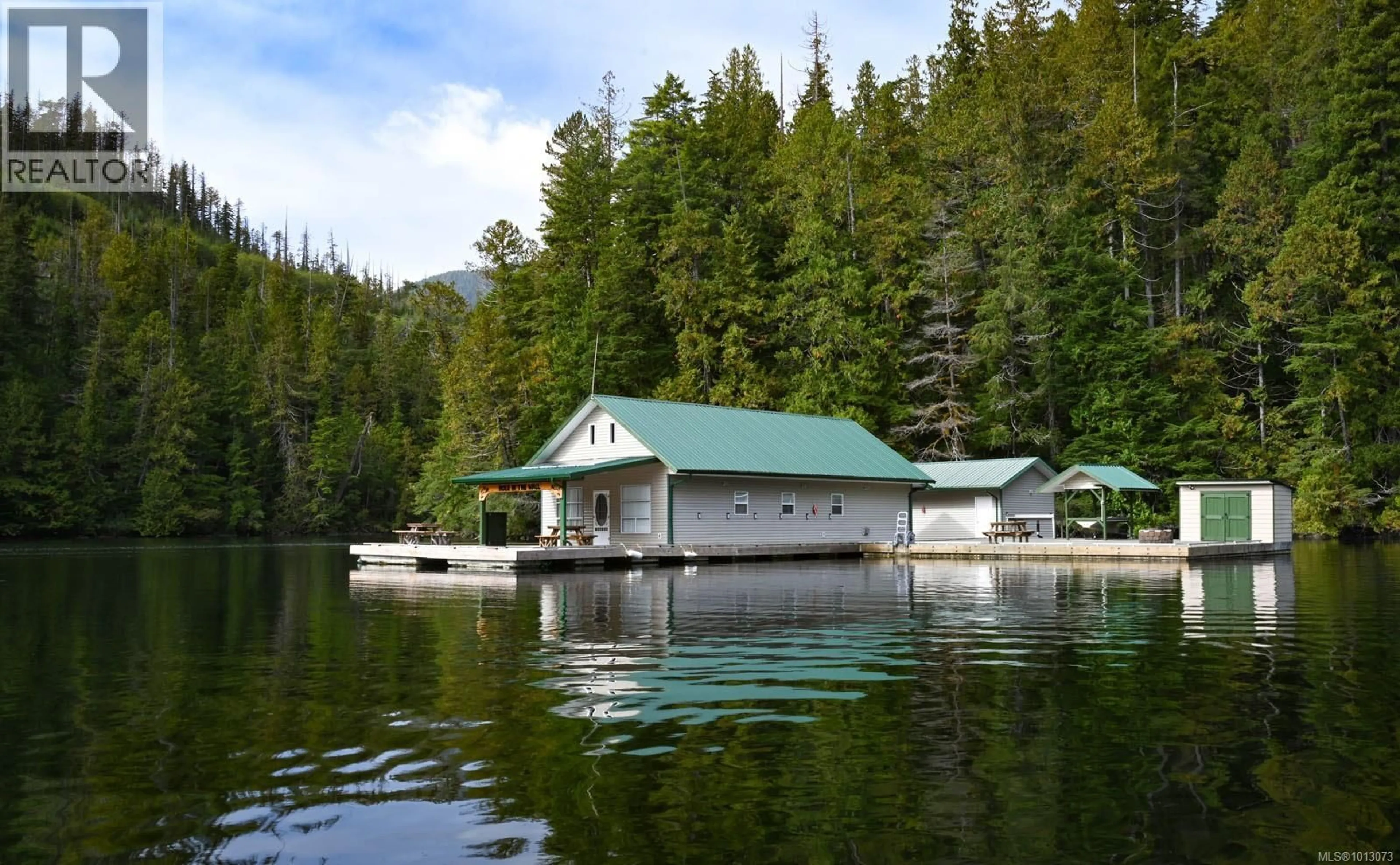 Shed for 00 TLUPANA, Gold River British Columbia A1A1A1