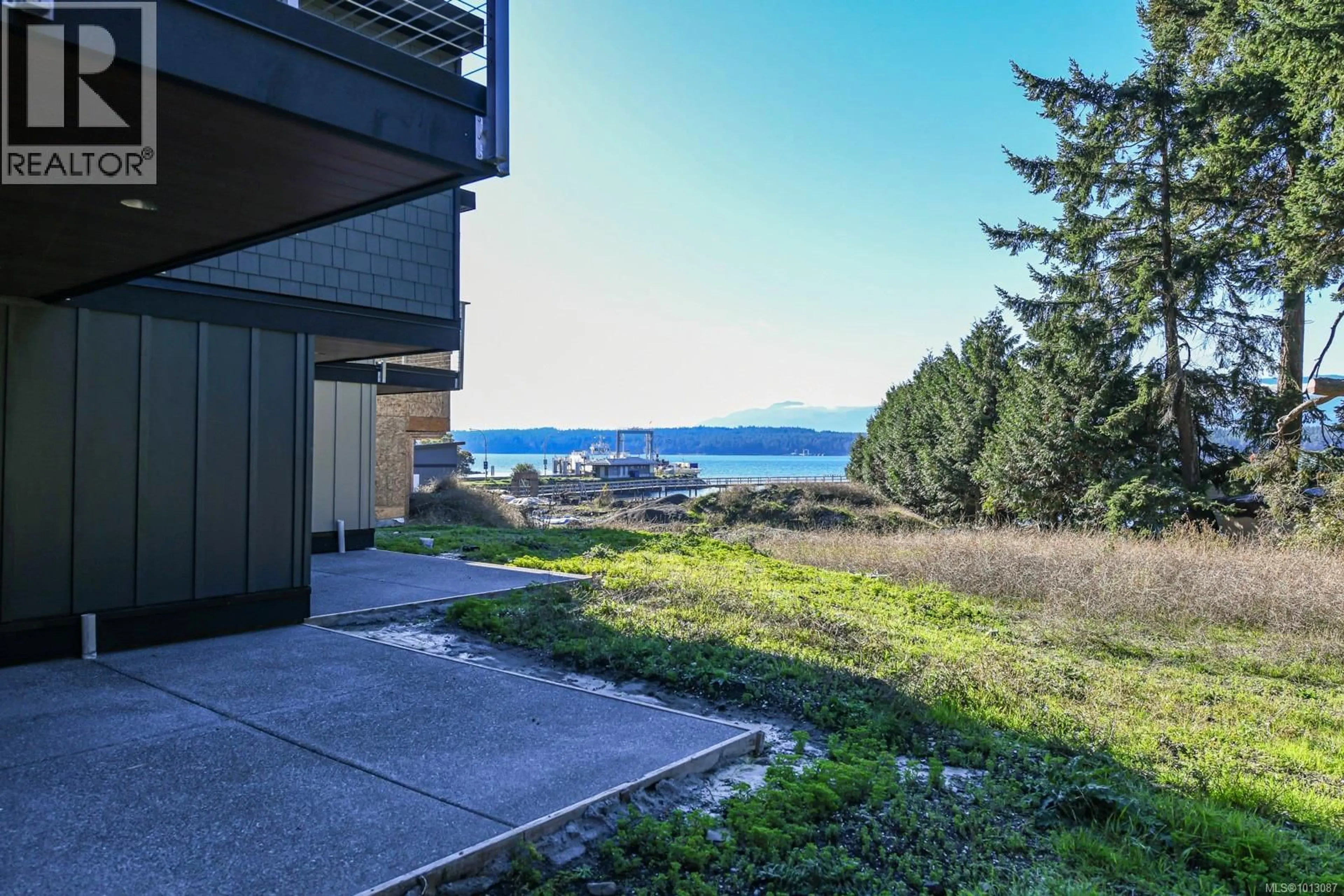 Unknown for 213 - 4305 SHINGLE SPIT ROAD, Hornby Island British Columbia V0R1Z0