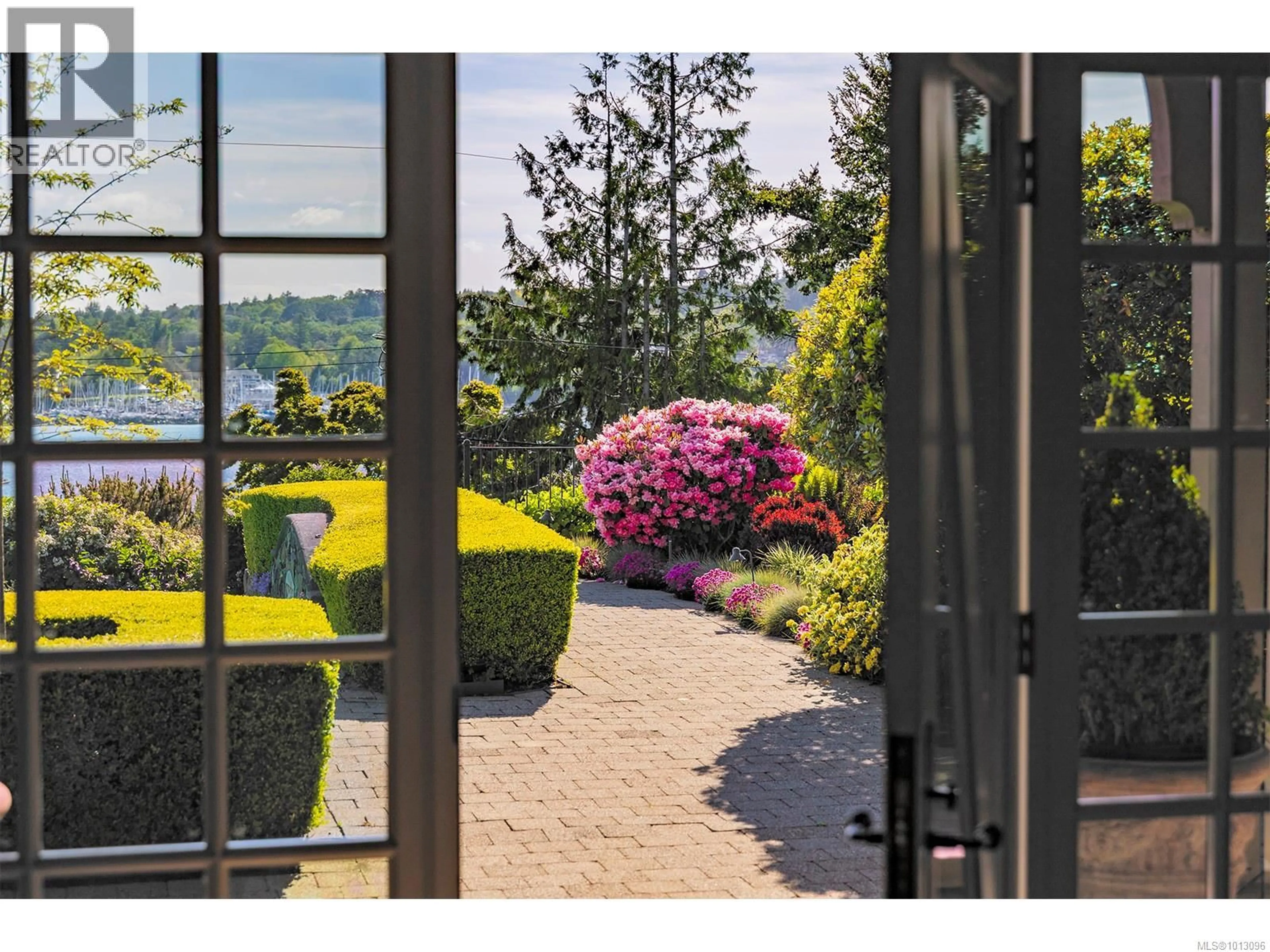 Unknown for 2766 SEA VIEW ROAD, Saanich British Columbia V8N1K8