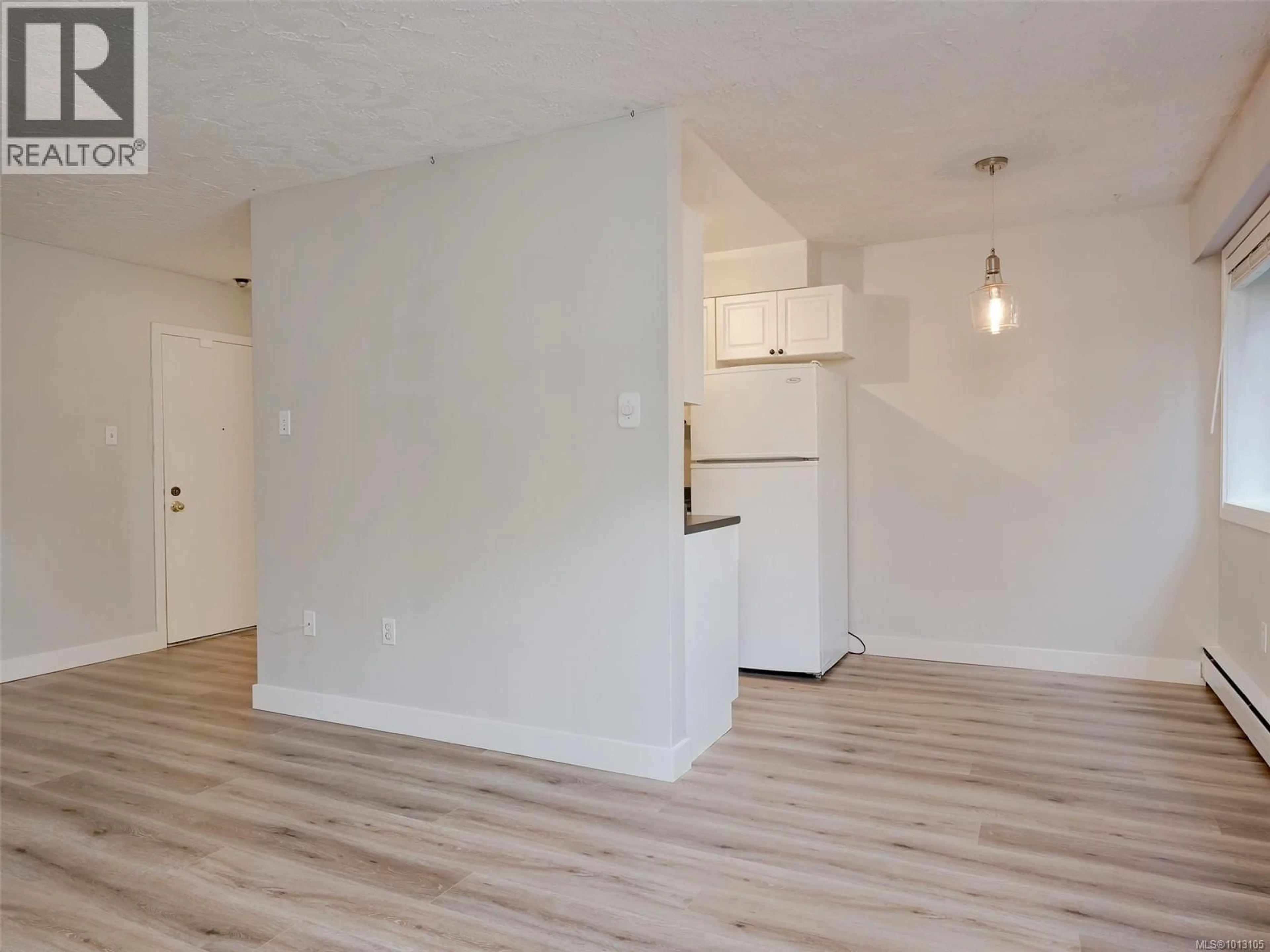 A pic of a room for 113 - 1975 LEE AVENUE, Victoria British Columbia V8R4W9