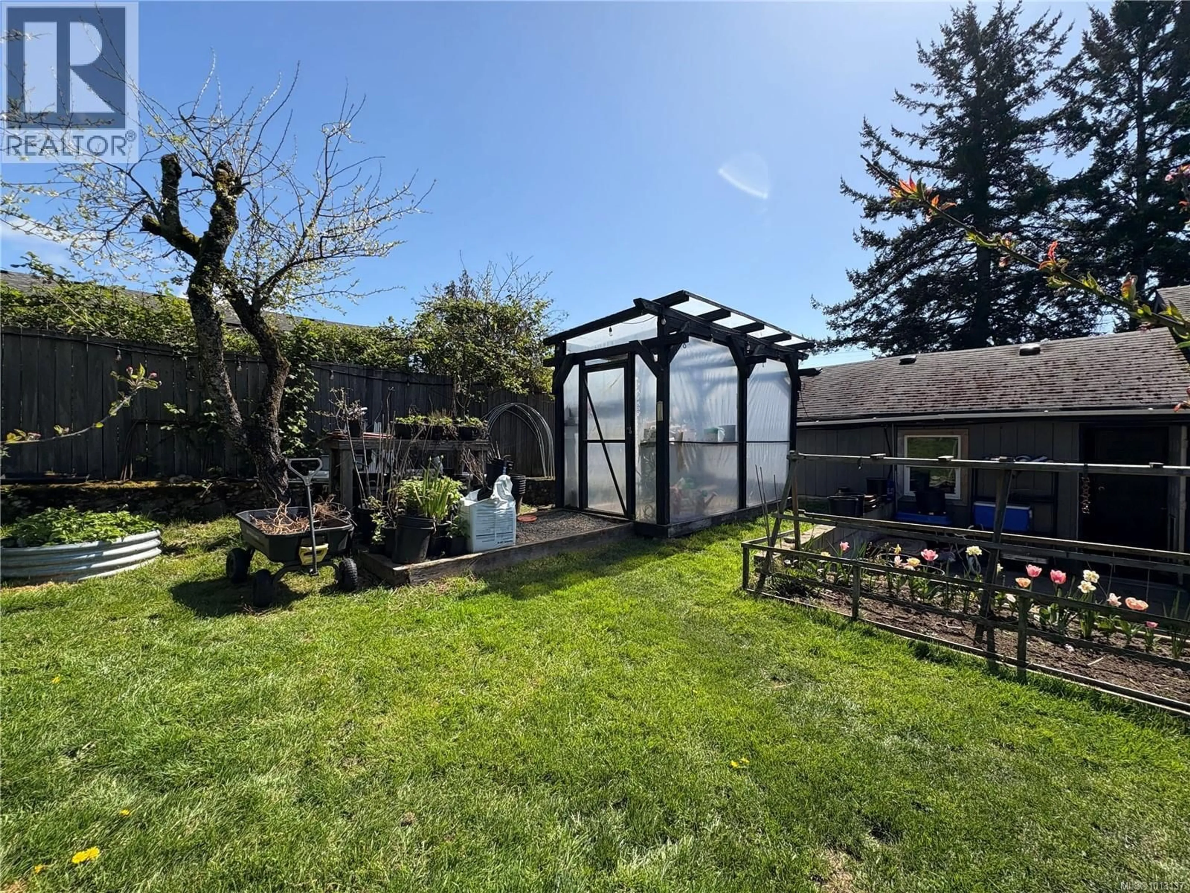 Patio, unknown for 6716 AYRE ROAD, Sooke British Columbia V9Z0H1
