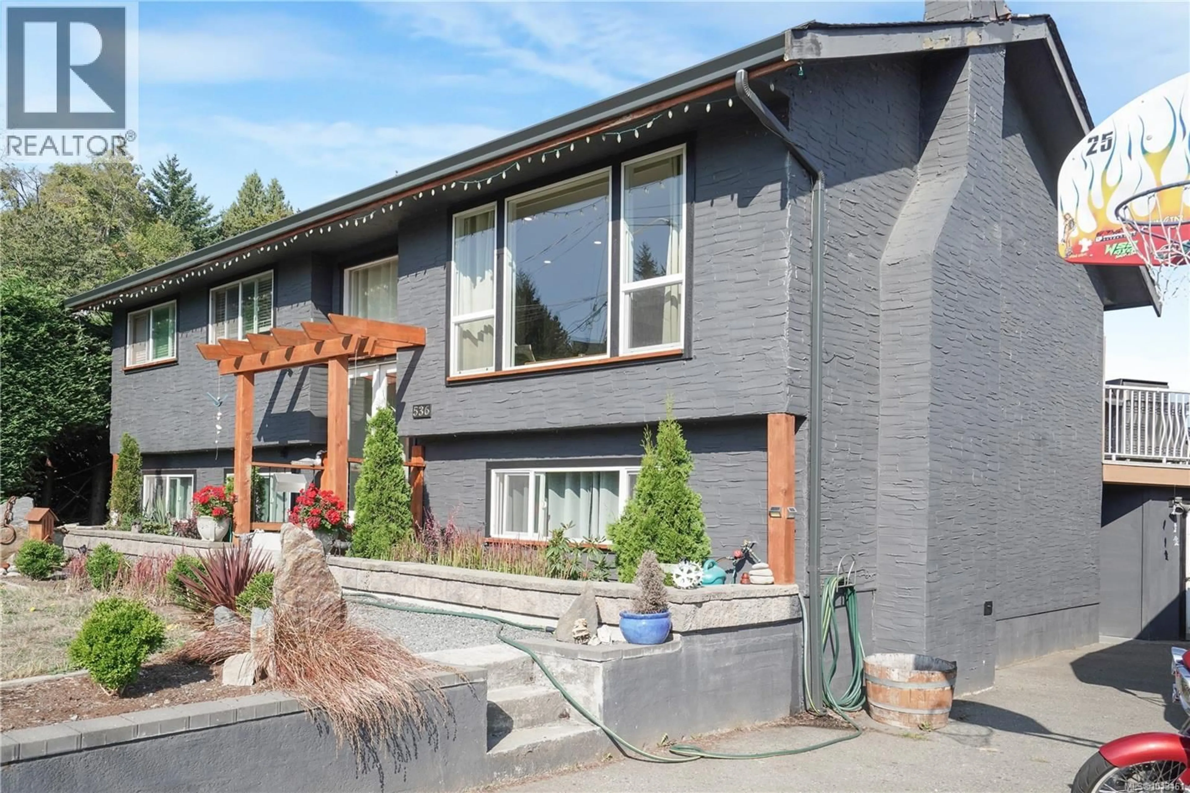 Home with brick exterior material, unknown for 536 STRATHDEE PLACE, Colwood British Columbia V9C2R6