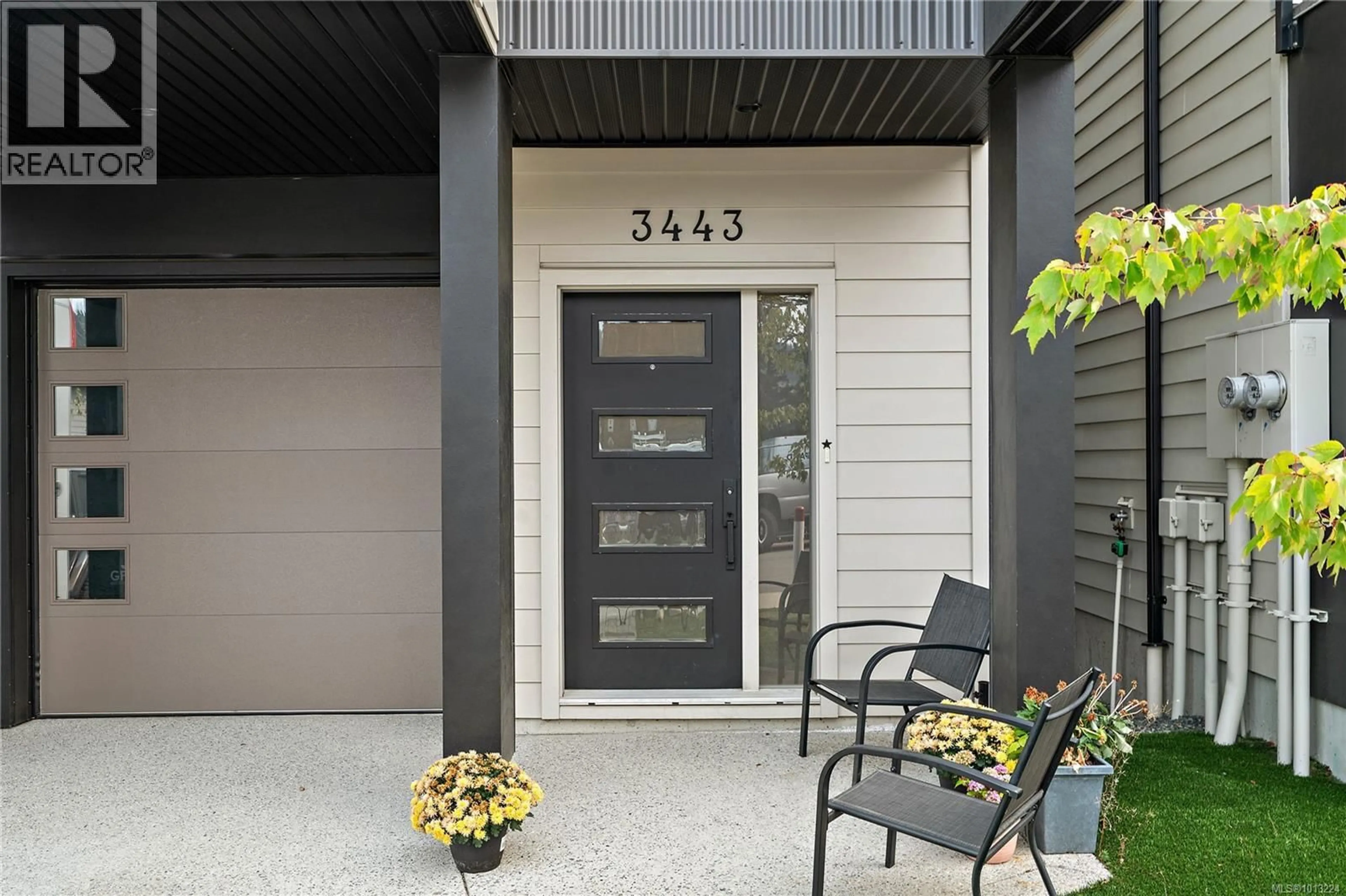 Indoor entryway for 3443 VISION WAY, Langford British Columbia V9C0C4