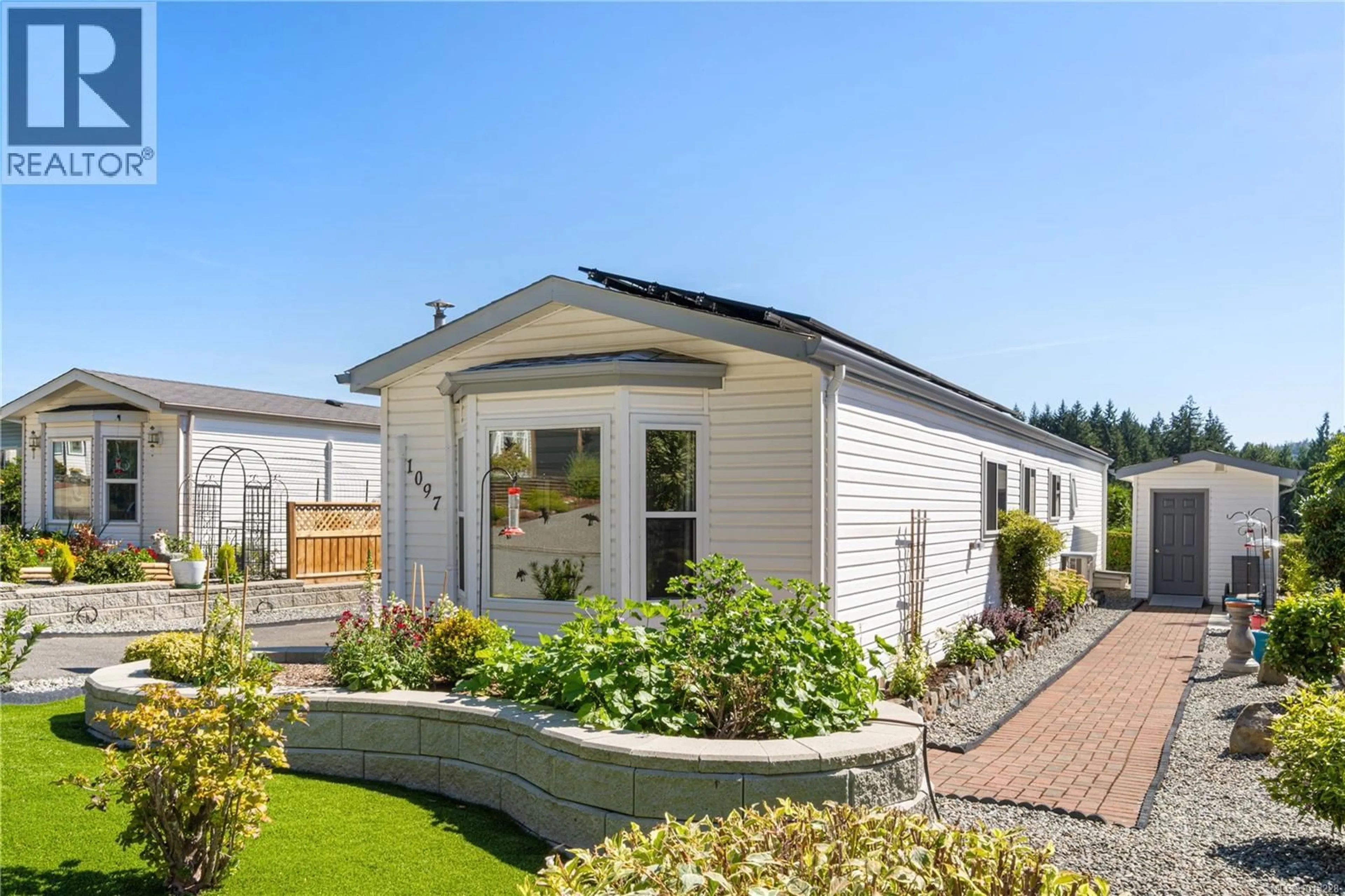 Home with vinyl exterior material, street for 1097 MORRELL CIRCLE, Nanaimo British Columbia V9R6K6
