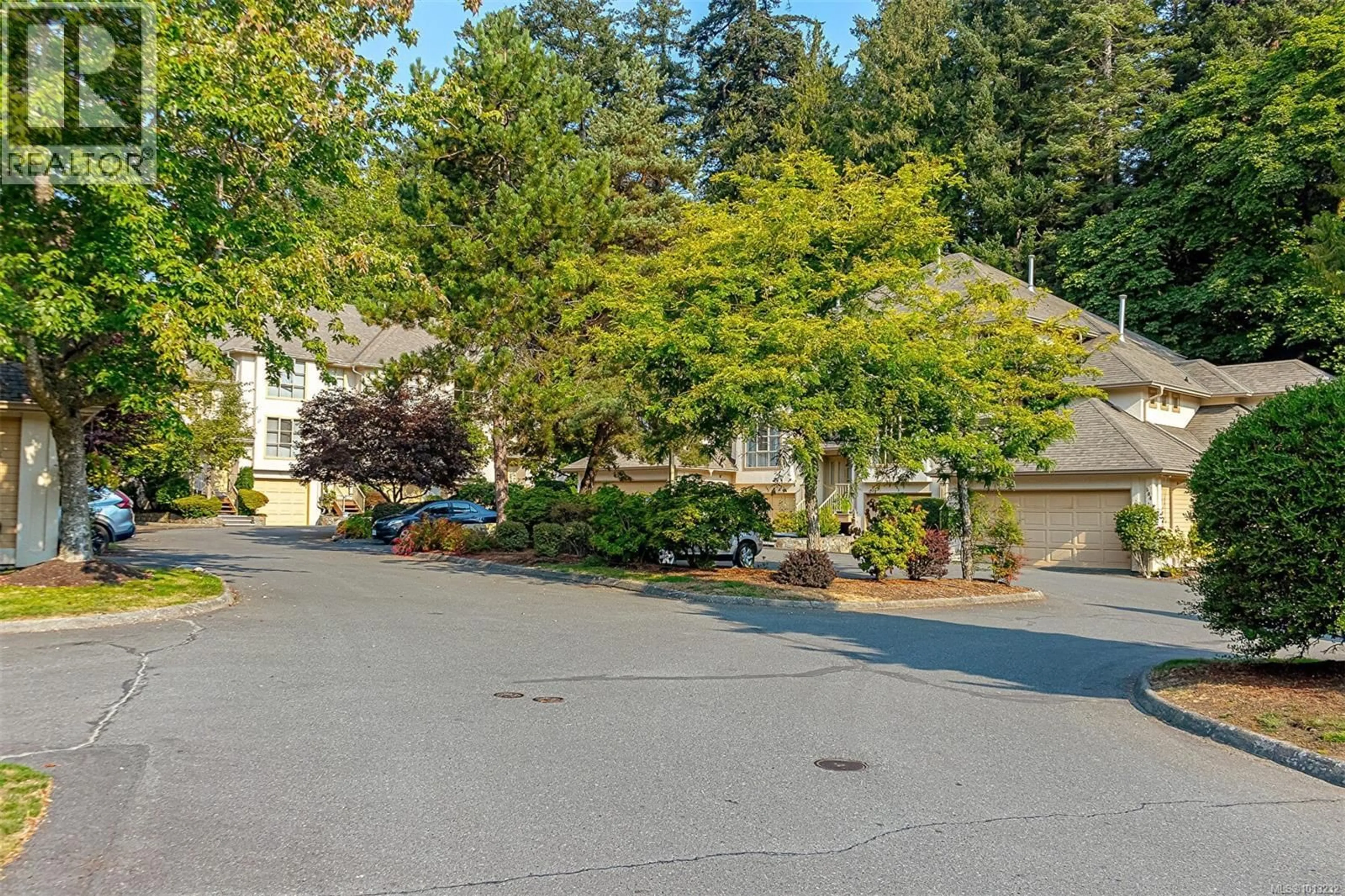 A pic from outside/outdoor area/front of a property/back of a property/a pic from drone, street for 503 - 510 MARSETT PLACE, Saanich British Columbia V8Z6S4