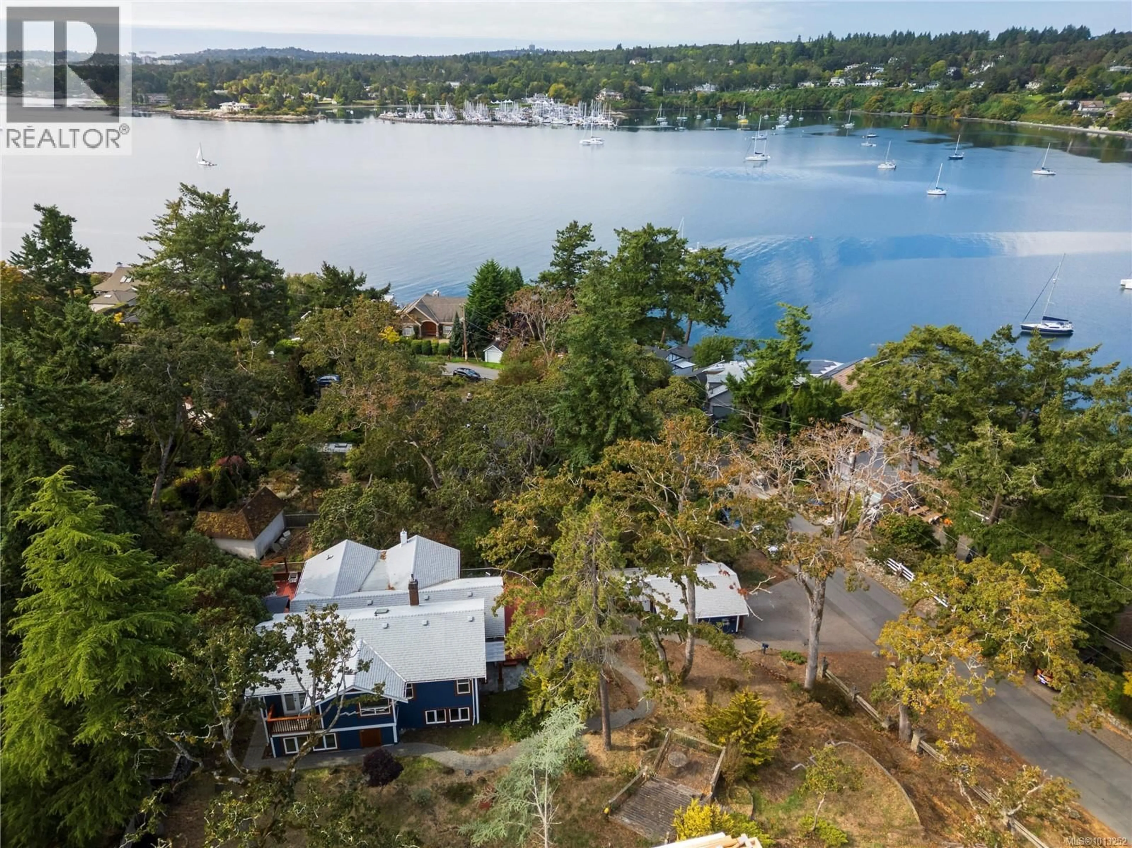 A pic from outside/outdoor area/front of a property/back of a property/a pic from drone, water/lake/river/ocean view for 2710 SEA VIEW ROAD, Saanich British Columbia V8N1K8