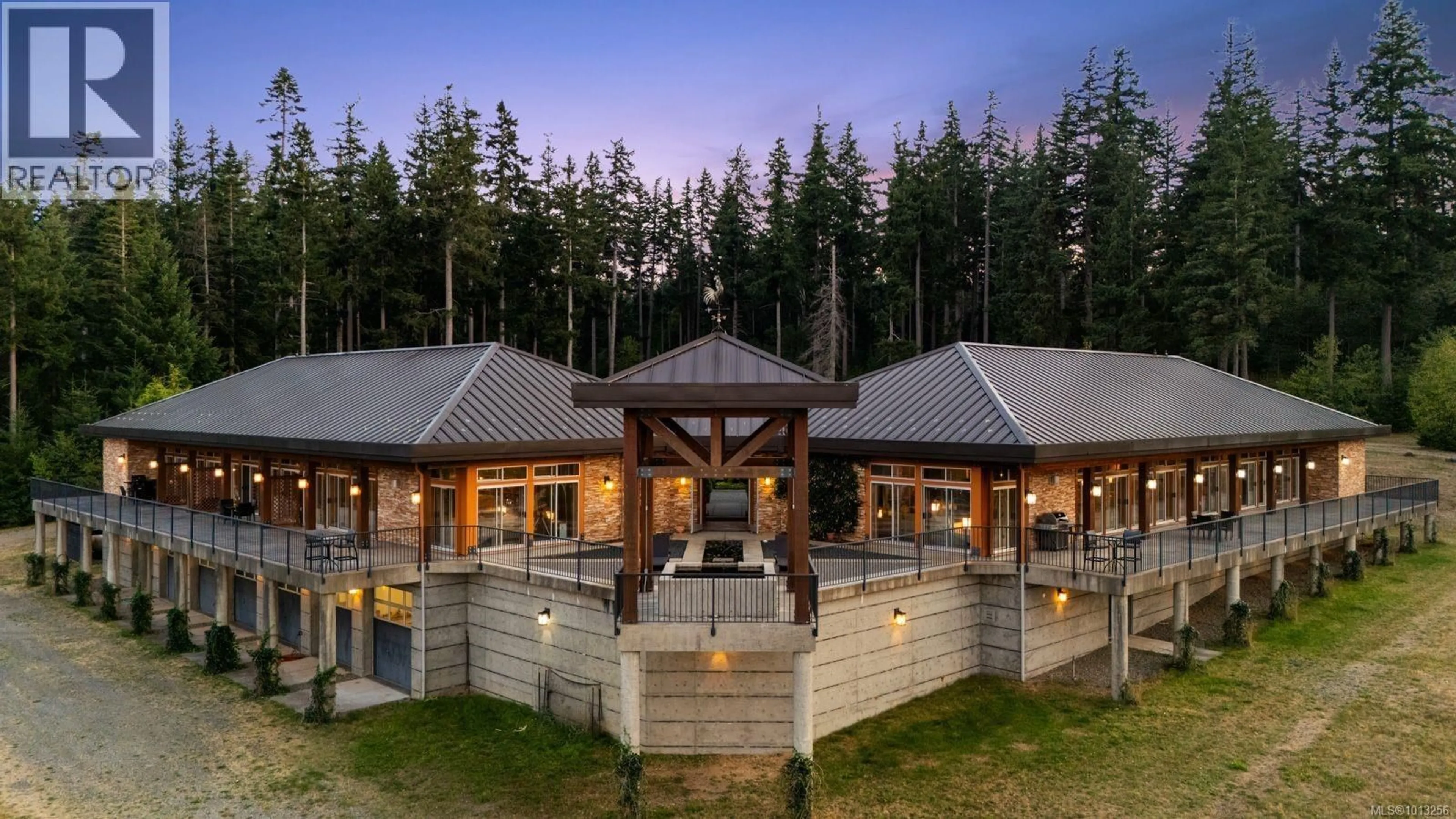 Unknown for 7939 LENWOOD ROAD, Merville British Columbia V0R2M0