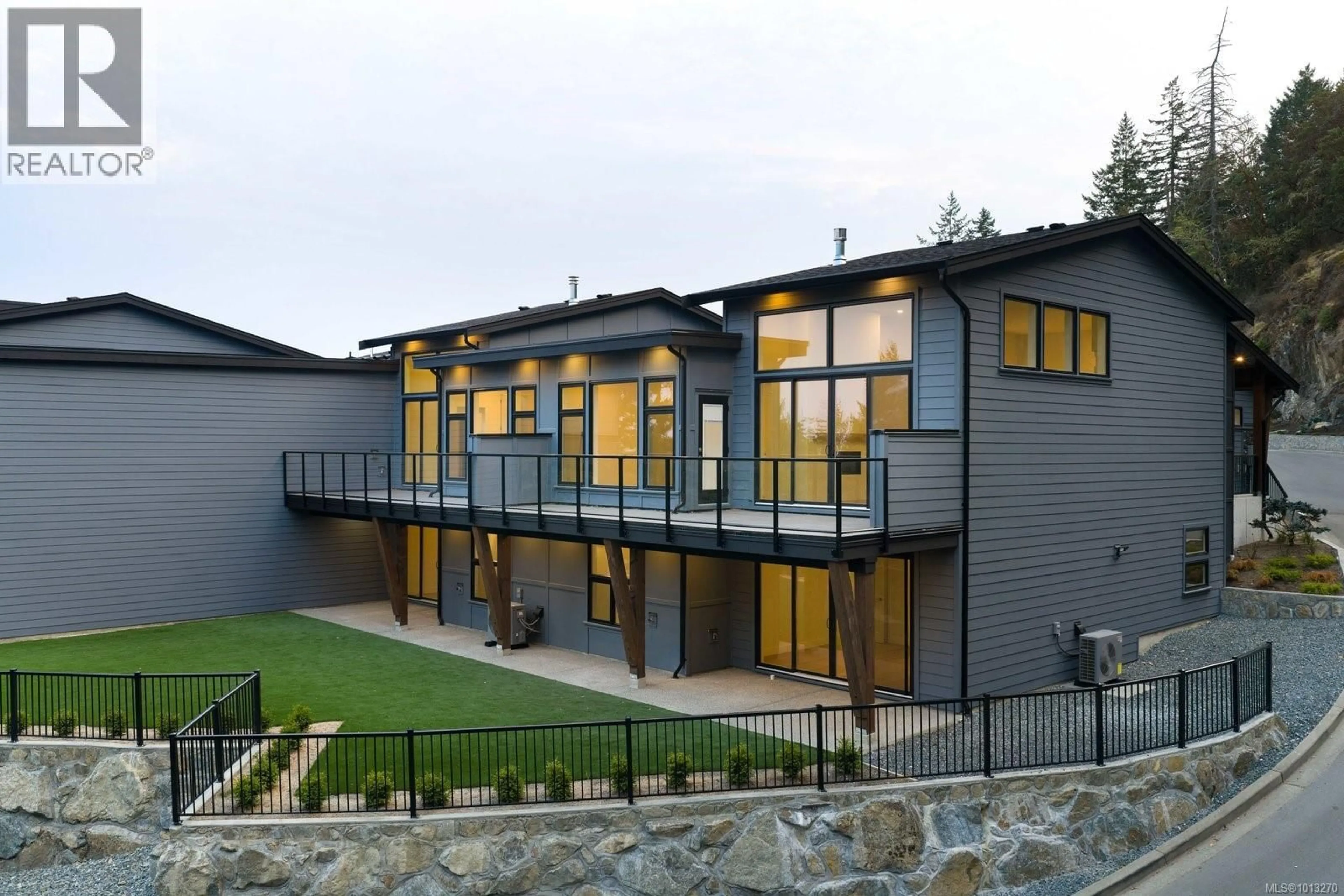 Home with vinyl exterior material, mountain view for 101 - 2332 COPPER ROCK COURT, Langford British Columbia V9B0G4