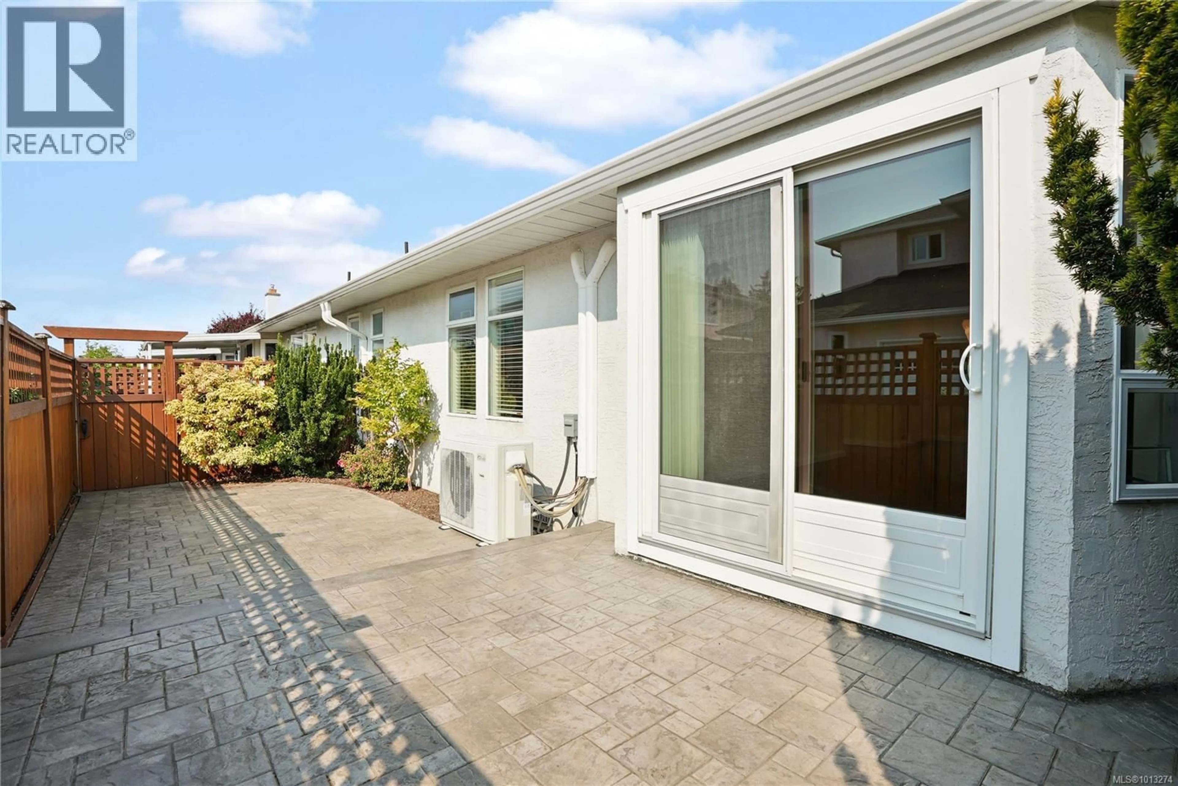 Unknown for 10 - 10055 FIFTH STREET, Sidney British Columbia V8L2X8