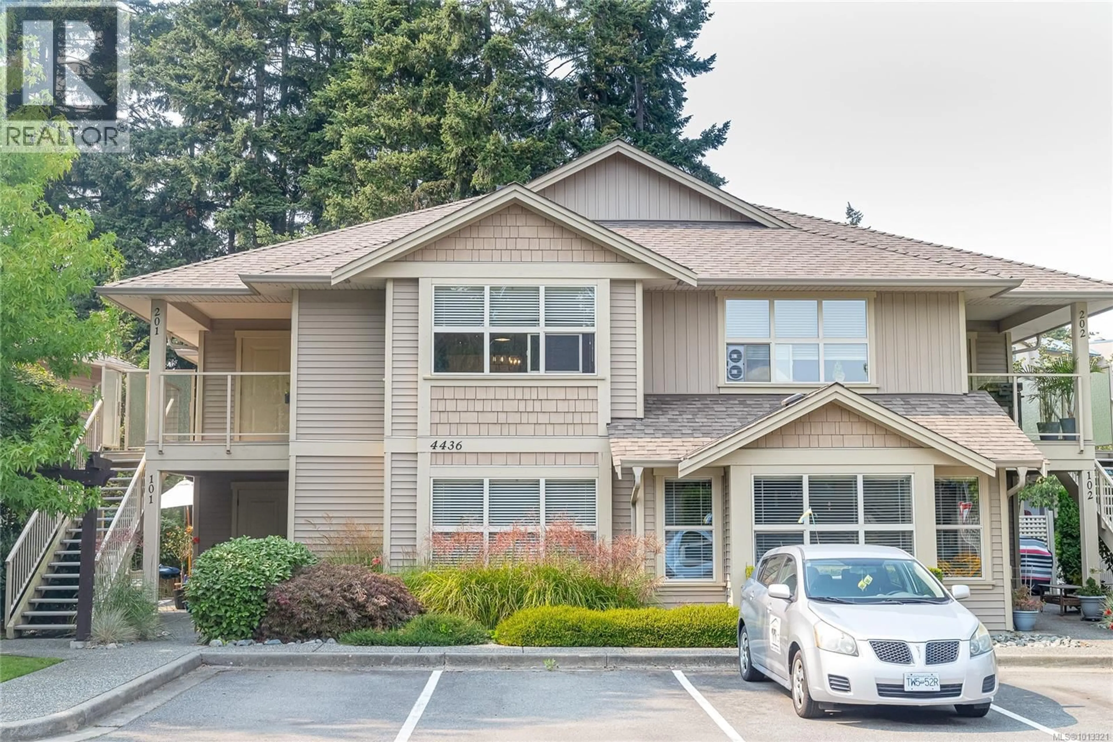 Home with vinyl exterior material, unknown for 201 - 4436 HEDGESTONE PLACE, Nanaimo British Columbia V9T0E6