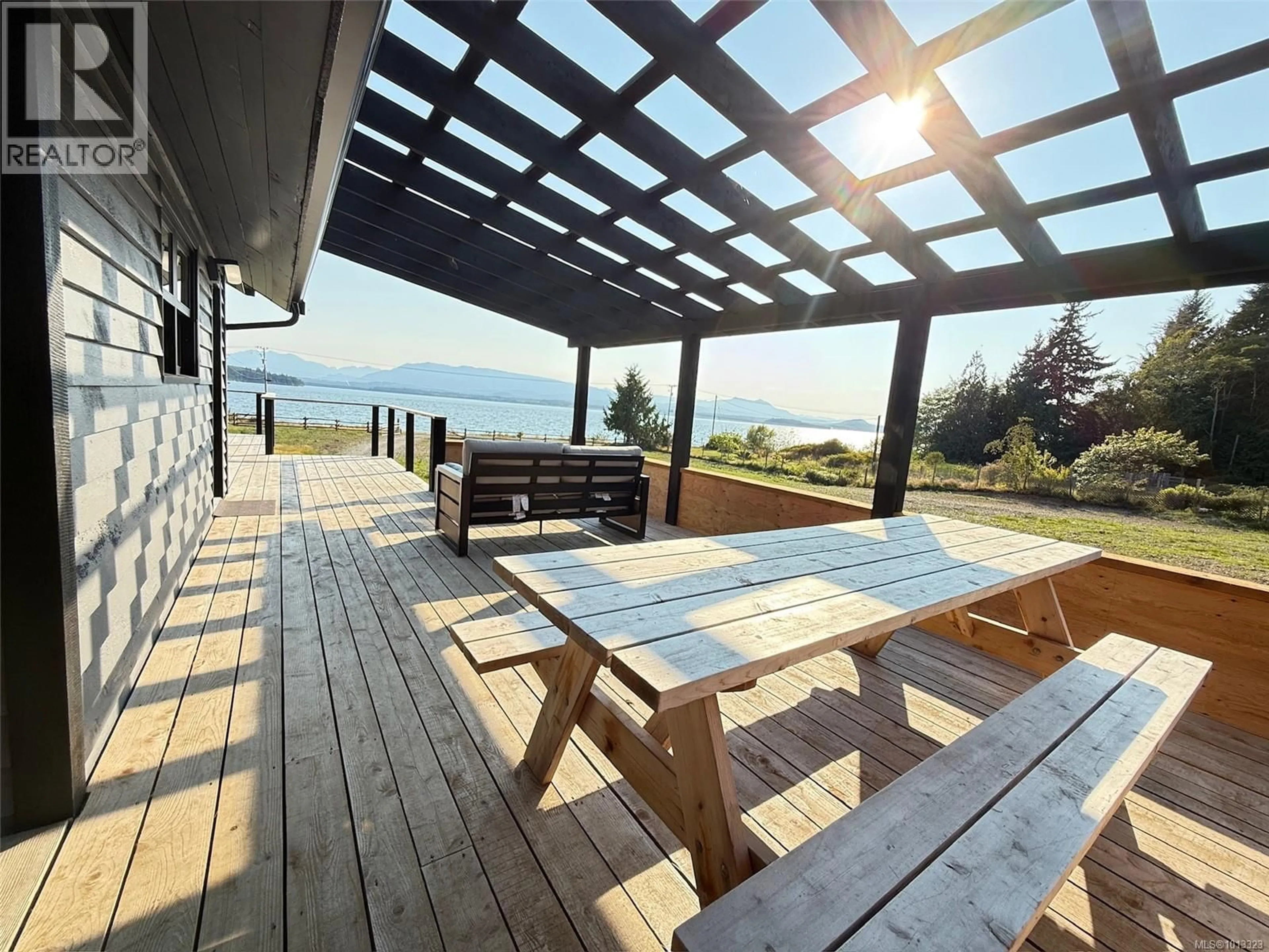 Patio, water/lake/river/ocean view for 305 KALEVA ROAD, Sointula British Columbia V0N3E0