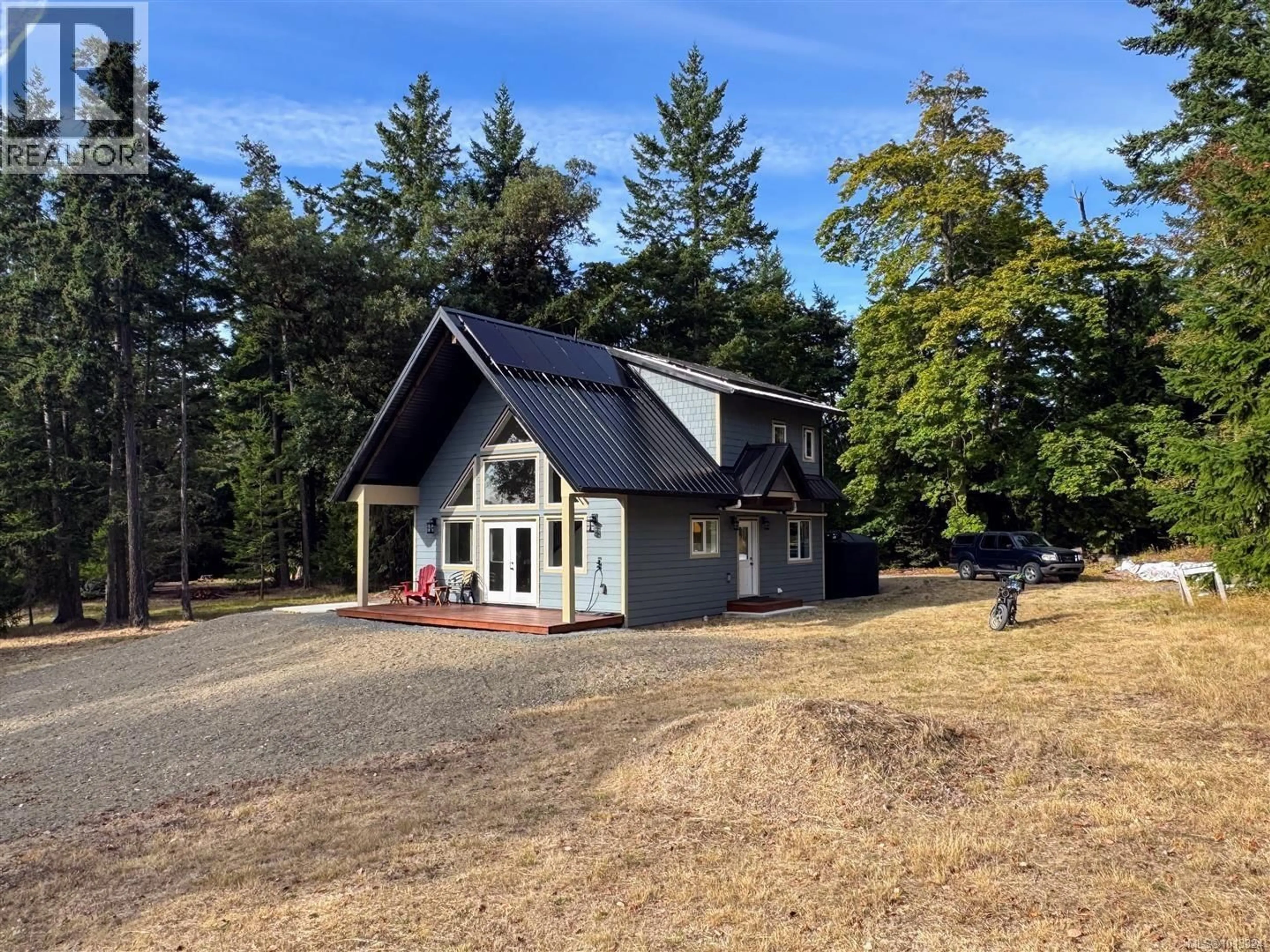A pic from outside/outdoor area/front of a property/back of a property/a pic from drone, unknown for SL94 - 313 EVERGREEN LANE, Sidney Island British Columbia V0N2G0