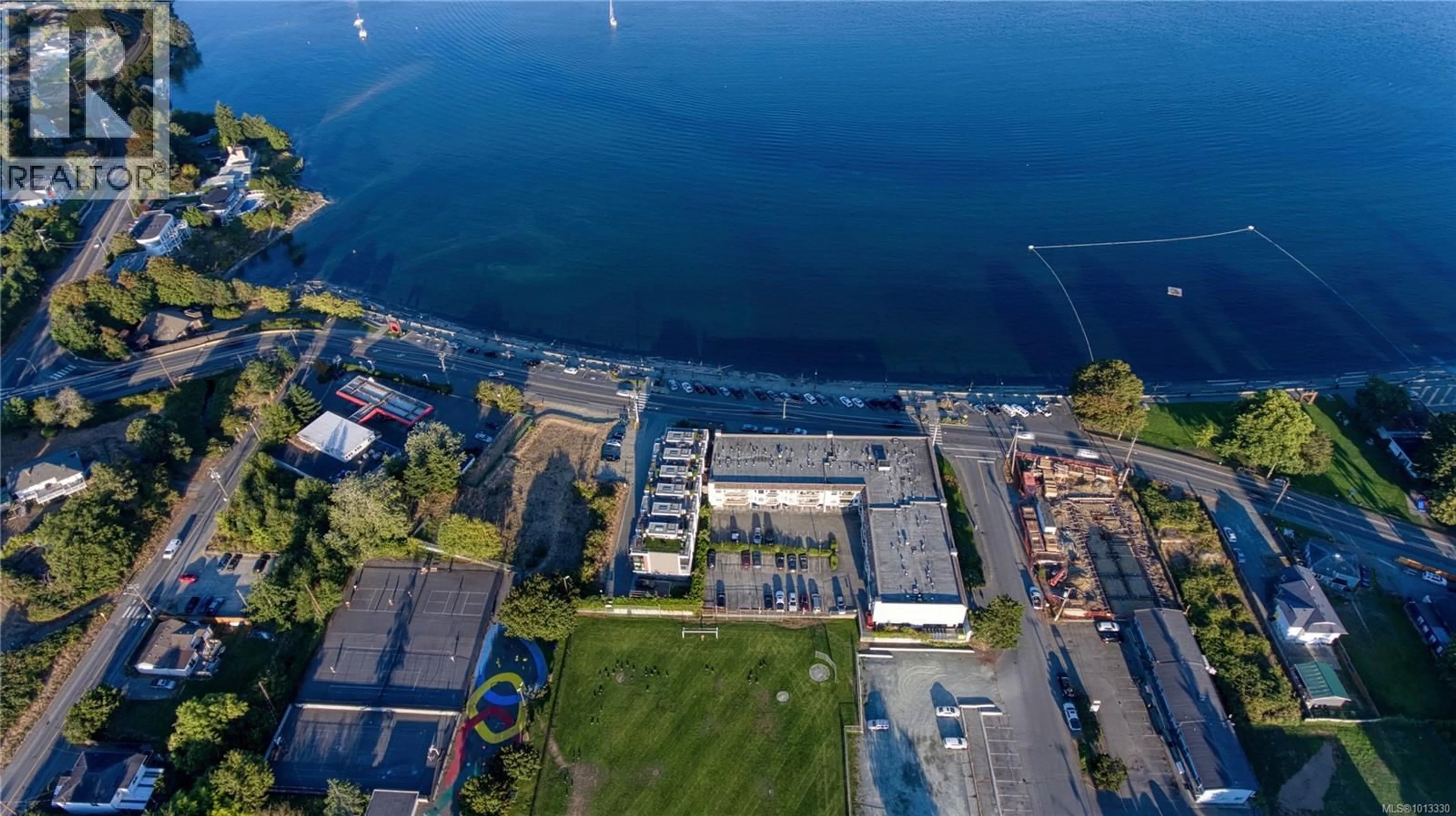 A pic from outside/outdoor area/front of a property/back of a property/a pic from drone, water/lake/river/ocean view for 308 - 2815 DEPARTURE BAY ROAD, Nanaimo British Columbia V9S5P4