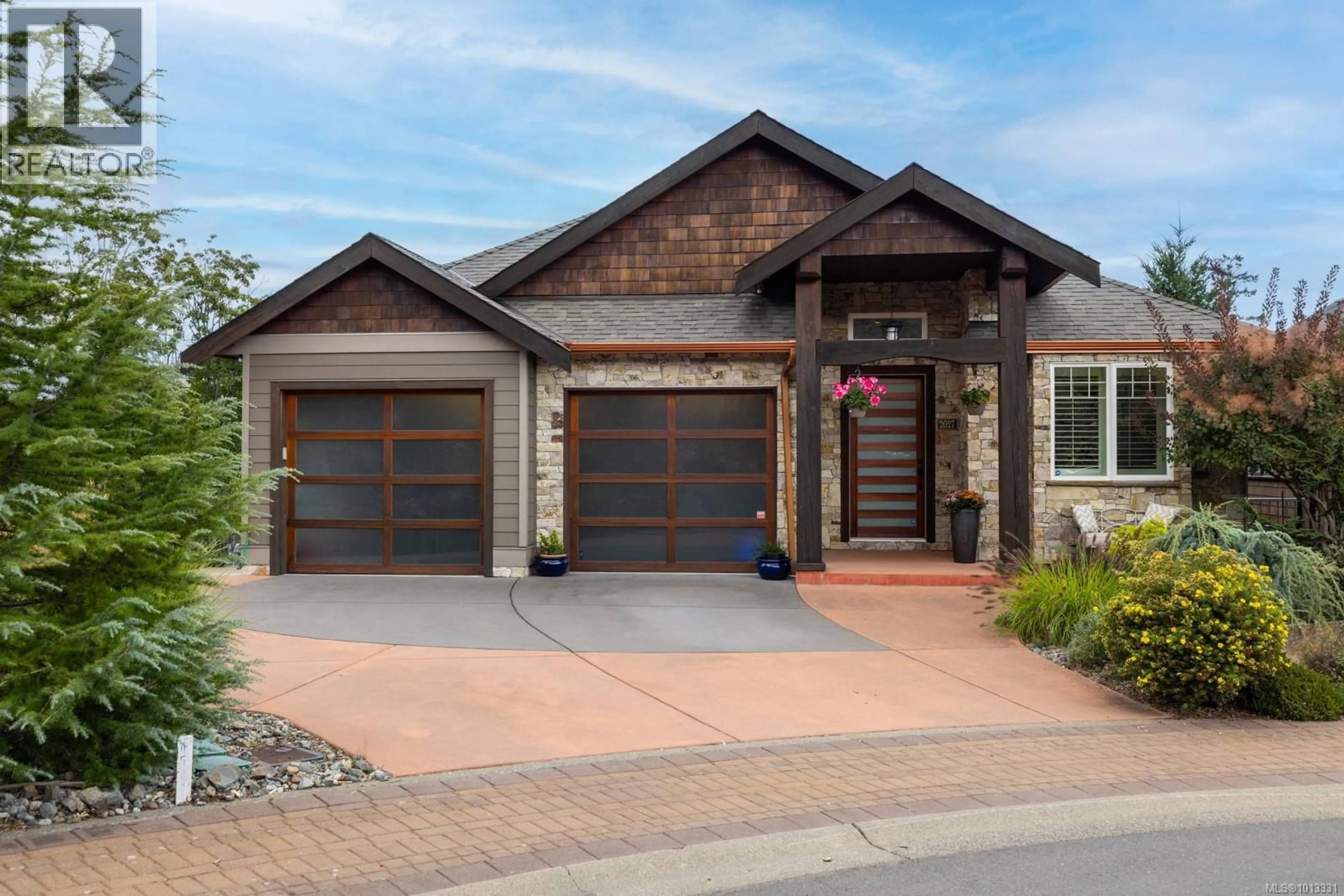 Home with brick exterior material, street for 2027 HEDGESTONE LANE, Langford British Columbia V9B6V2