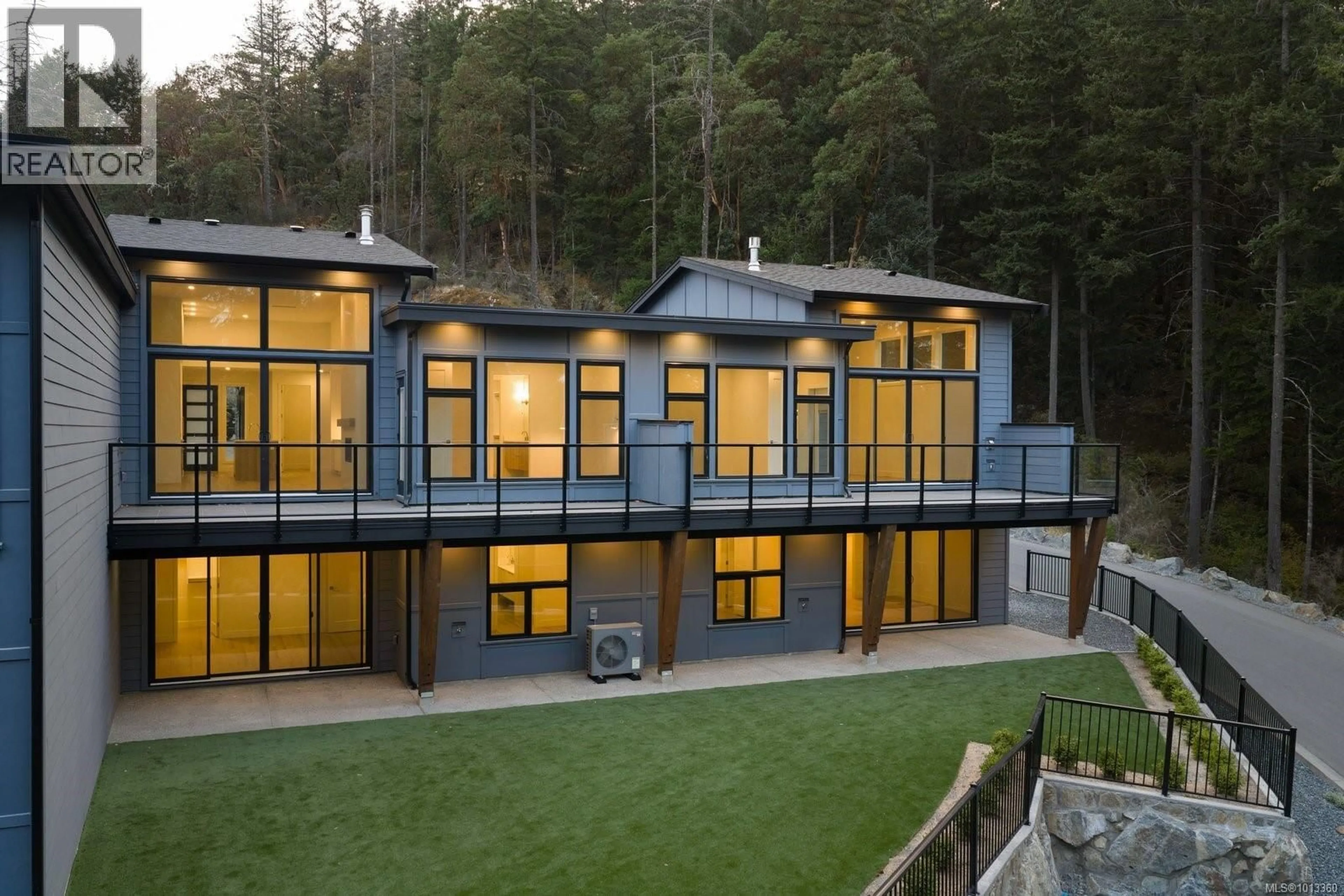 Home with vinyl exterior material, unknown for 103 - 2332 COPPER ROCK COURT, Langford British Columbia V9B0G4