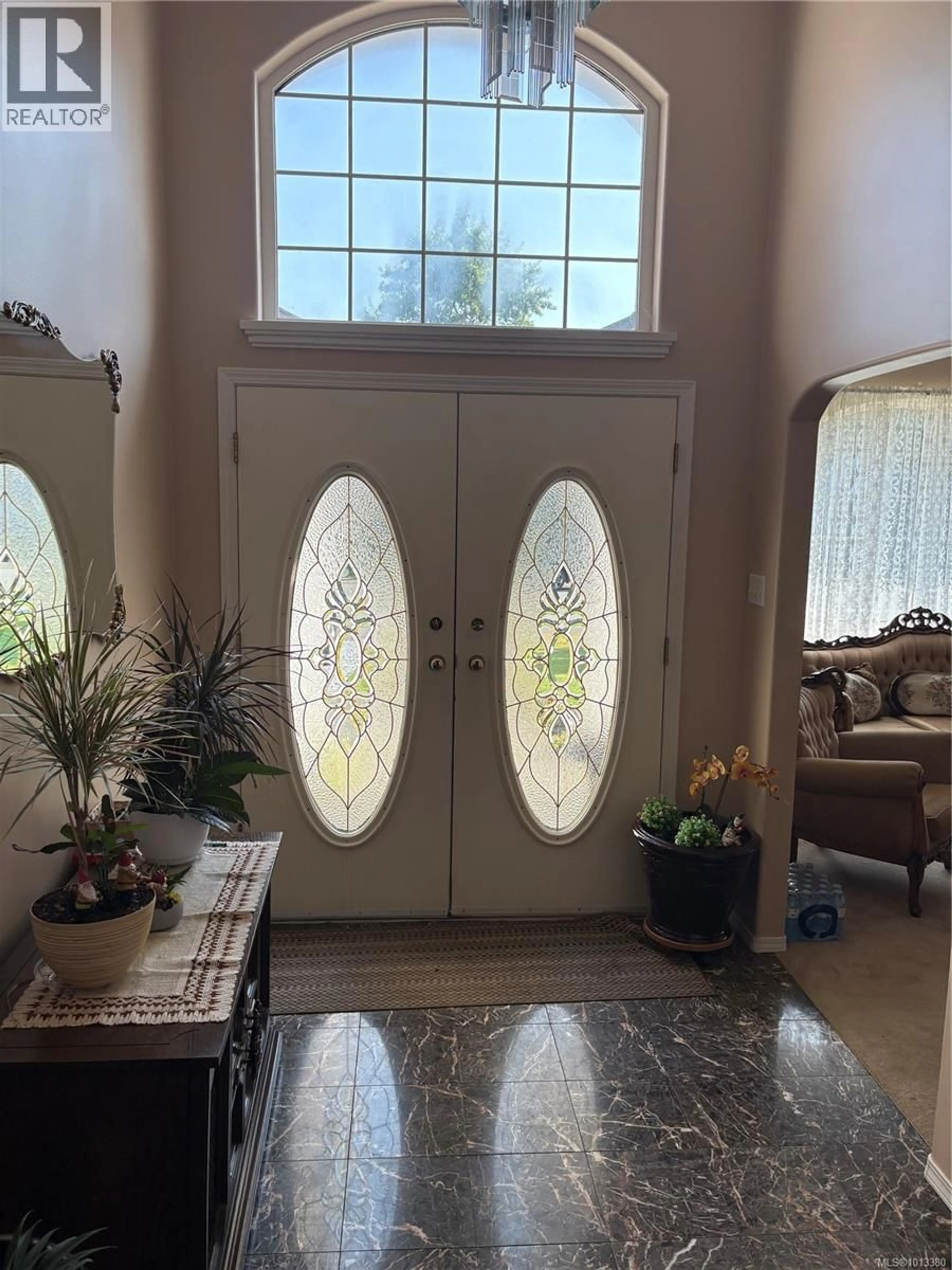 Indoor entryway for 3078 CROWN ISLE DRIVE, Courtenay British Columbia V9N9X7