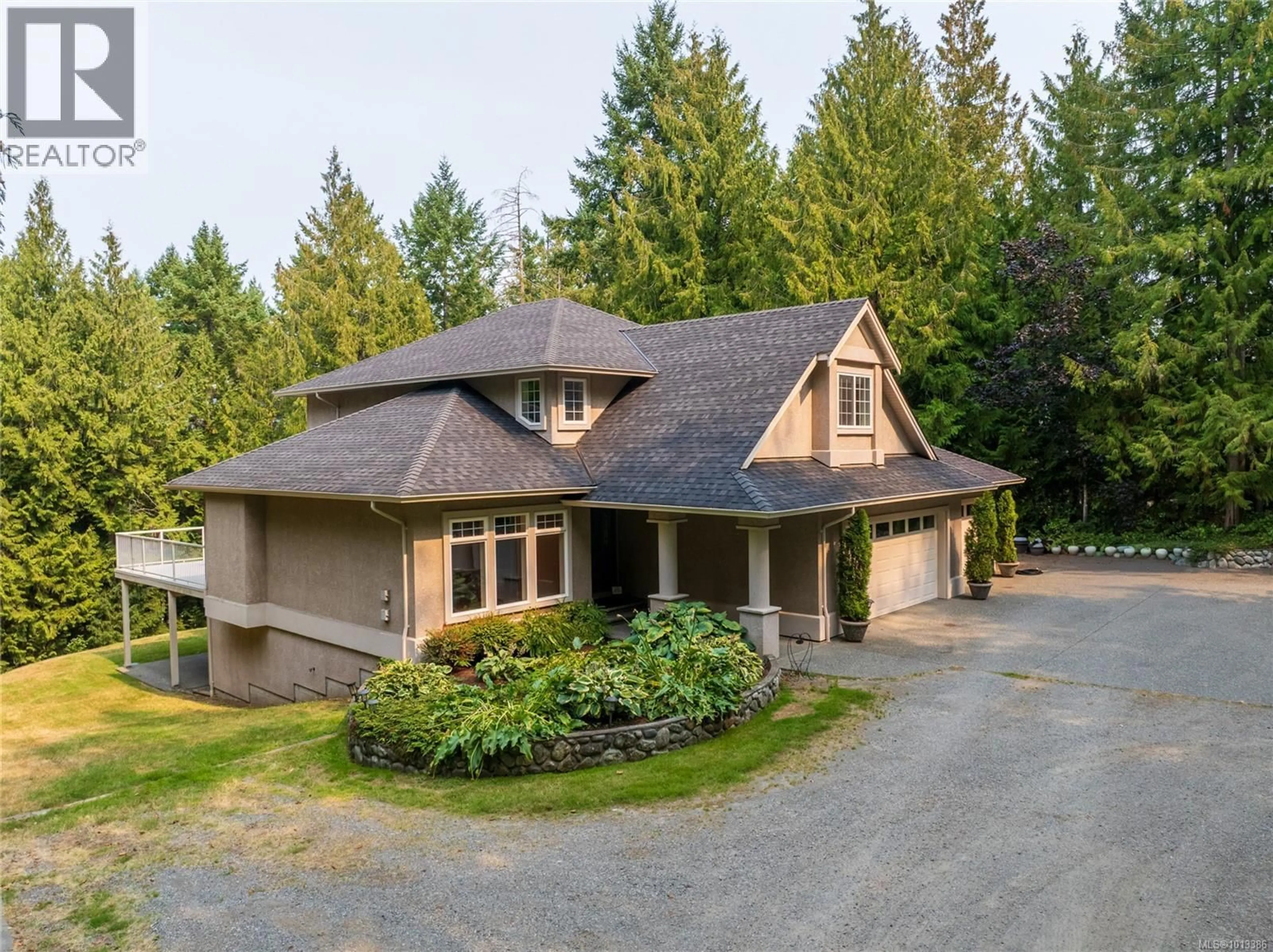 A pic from outside/outdoor area/front of a property/back of a property/a pic from drone, unknown for 905 COWERD ROAD, Cobble Hill British Columbia V0R1L0