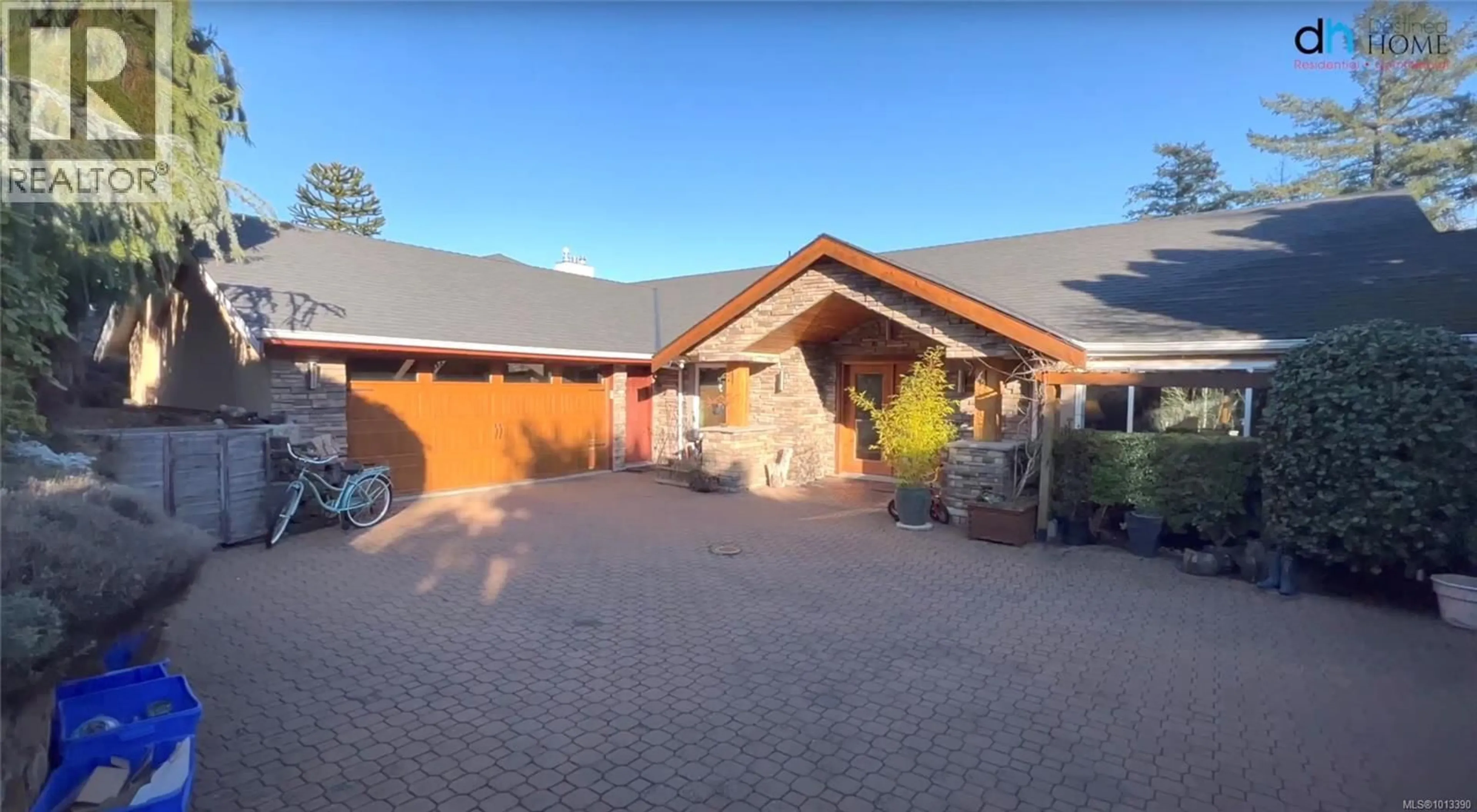 Unknown for 986 SEAPEARL PLACE, Saanich British Columbia V8Y2X3